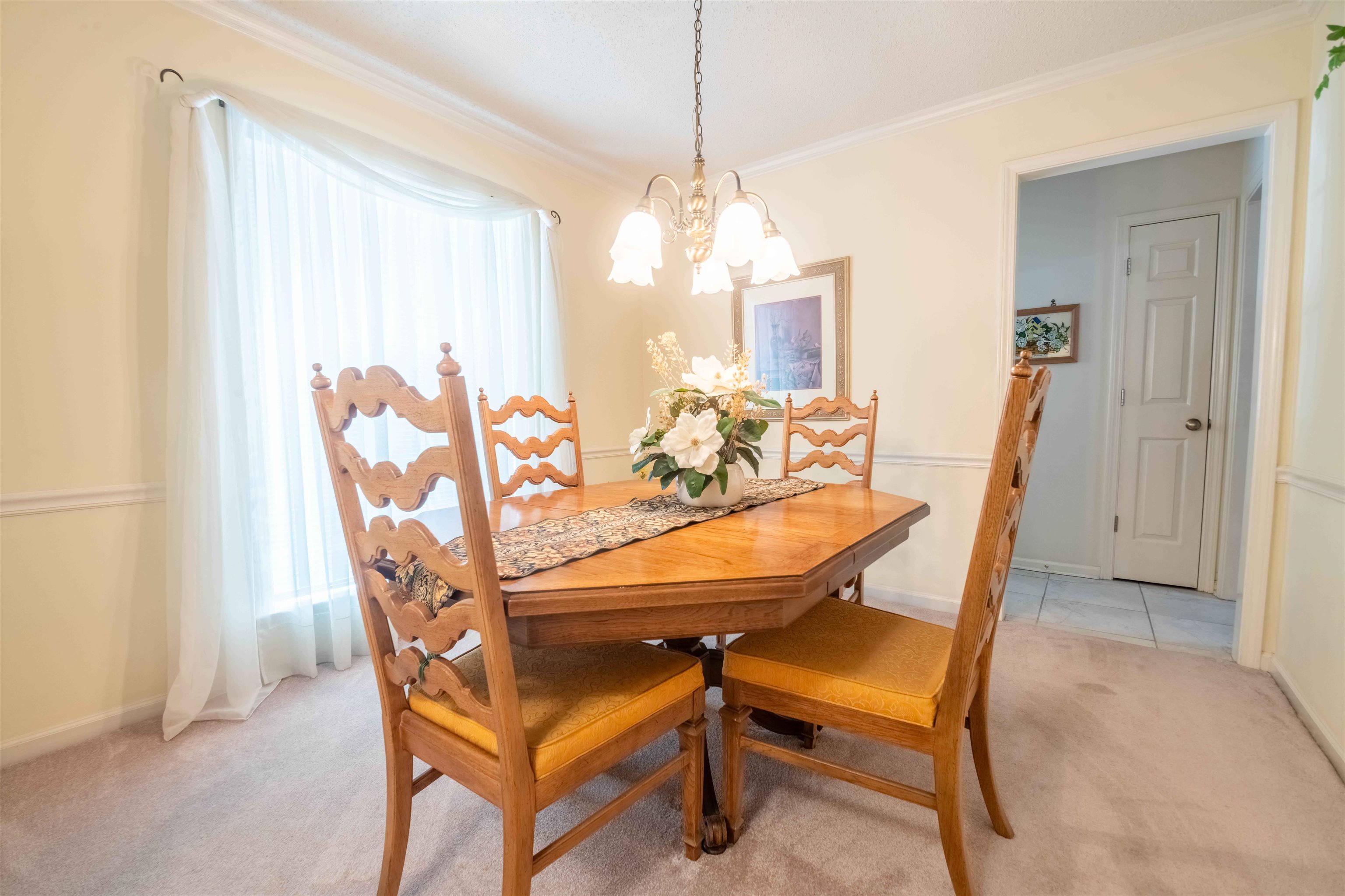 6558 LAUREL BLUFF CT