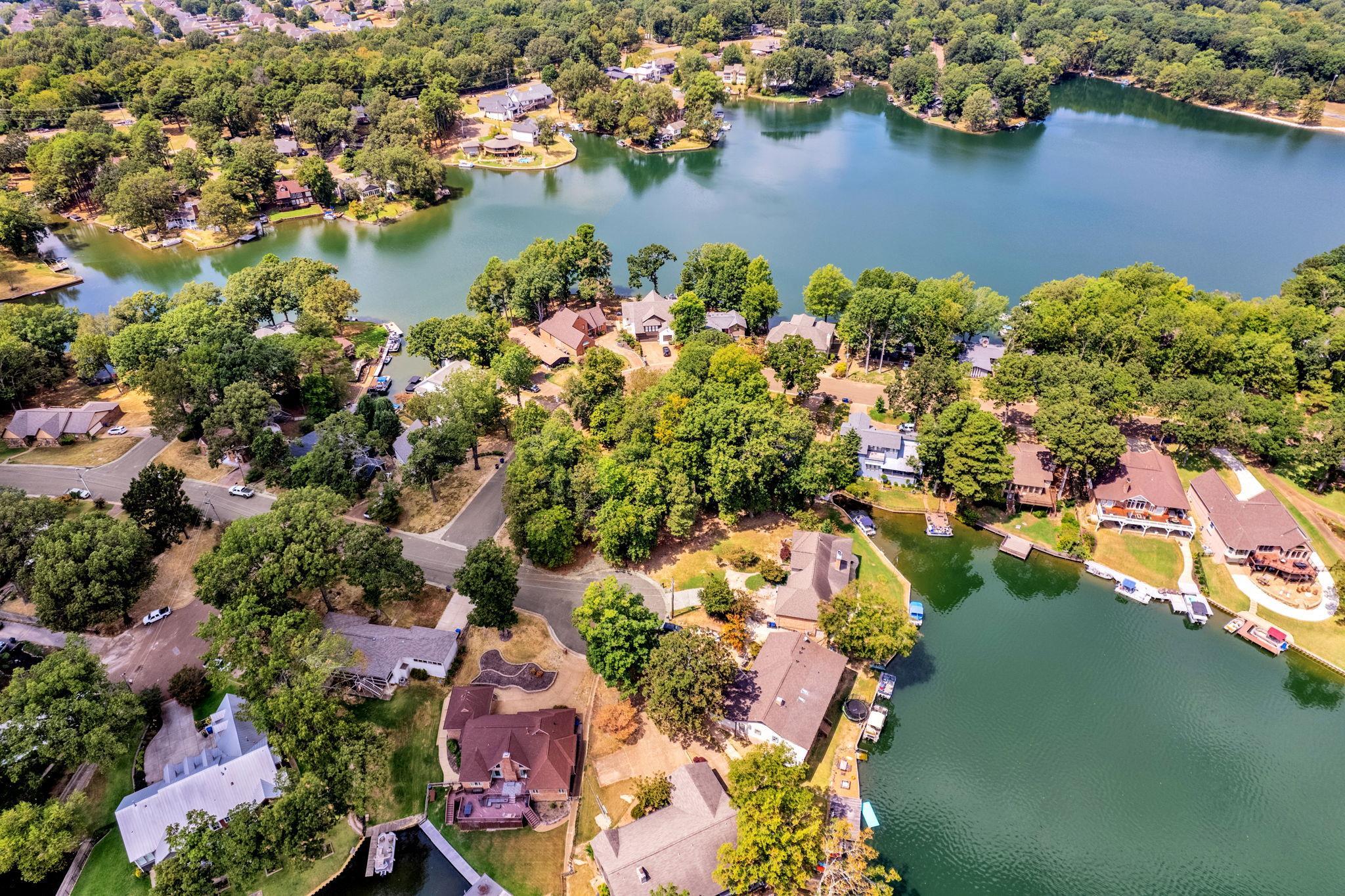 4158 WHITE CEDAR CV