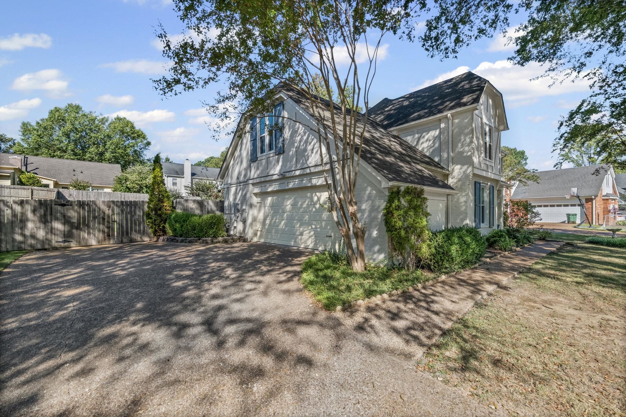 2085 NEWFIELDS RD