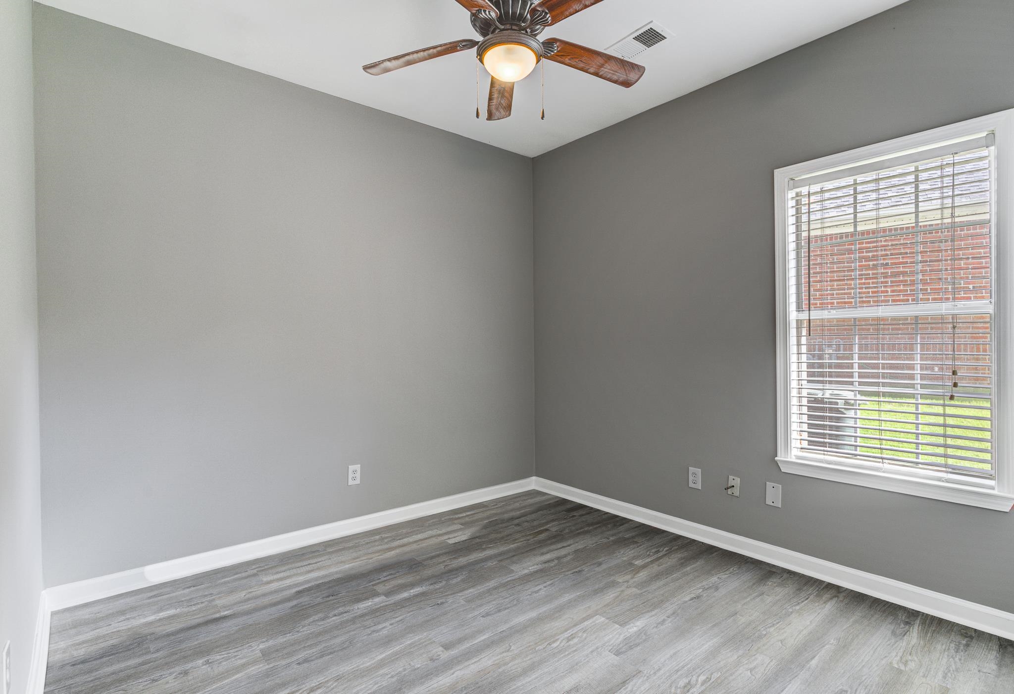 878 TIMBER GROVE CV