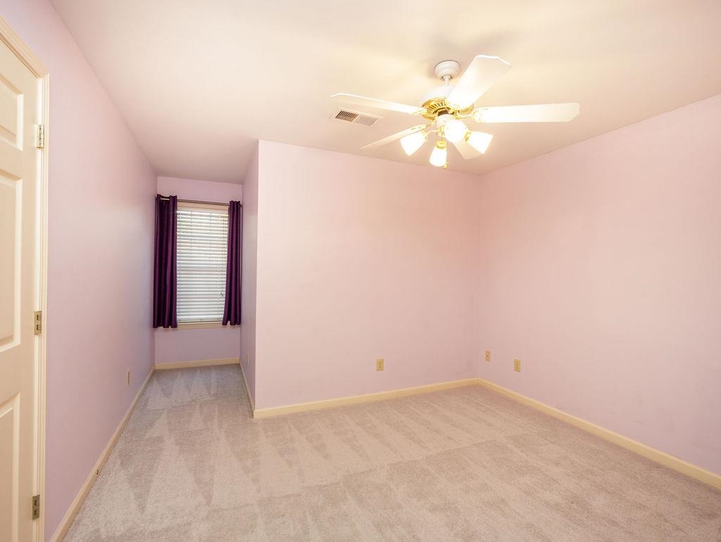 102 STROUD CIR