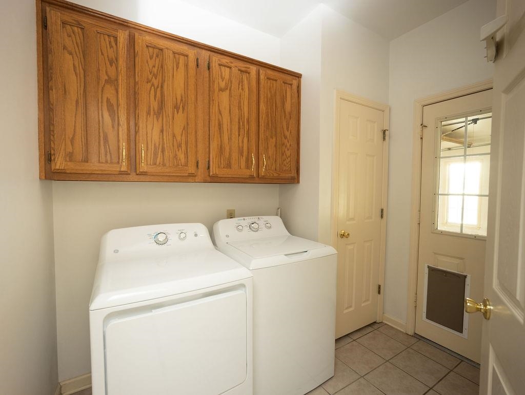 102 STROUD CIR
