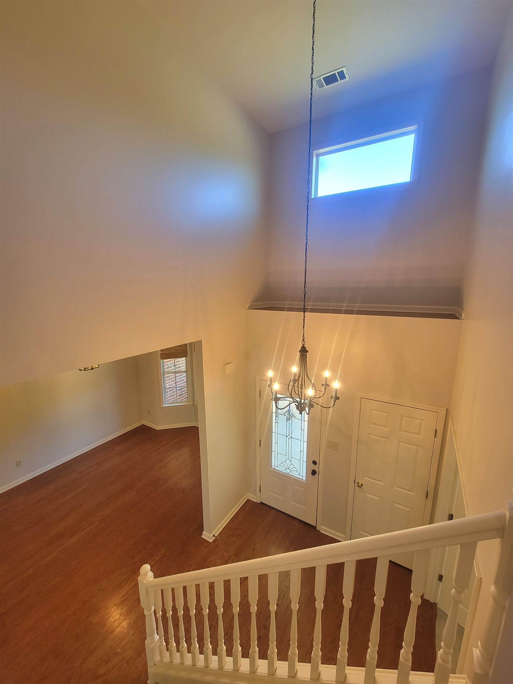 102 STROUD CIR