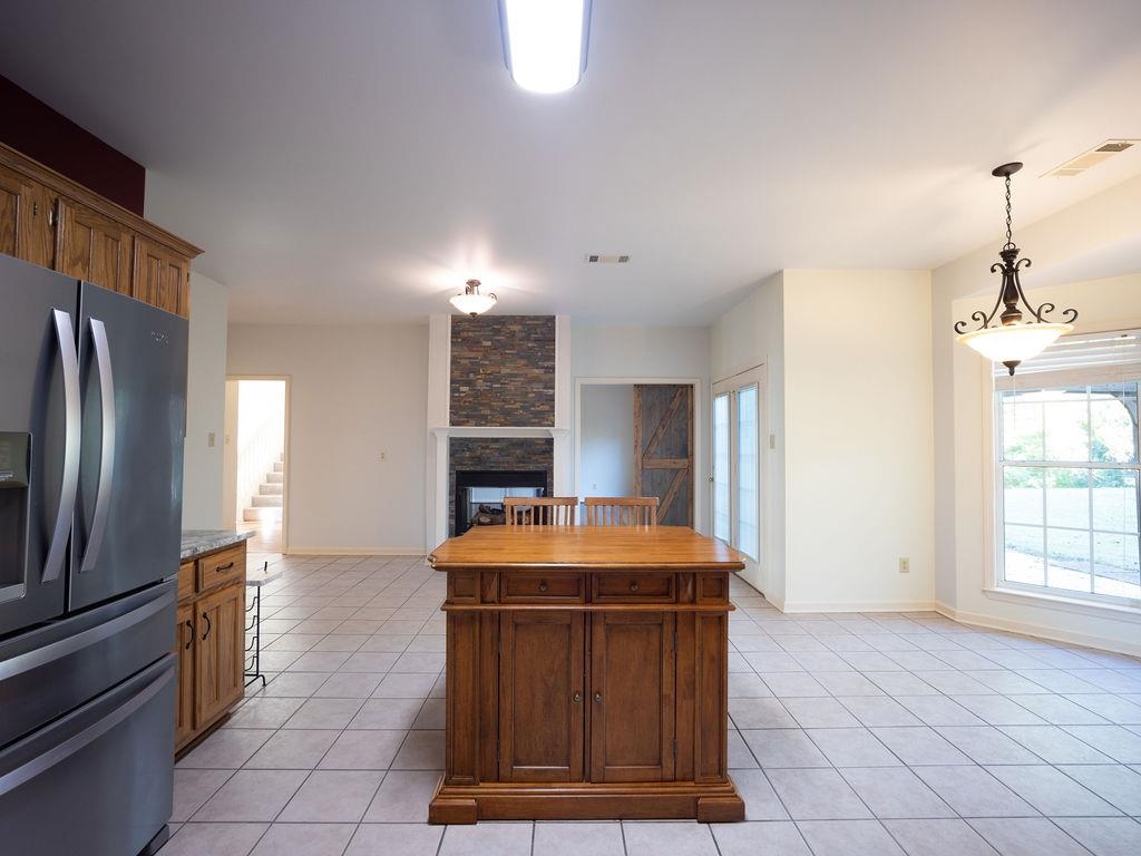 102 STROUD CIR