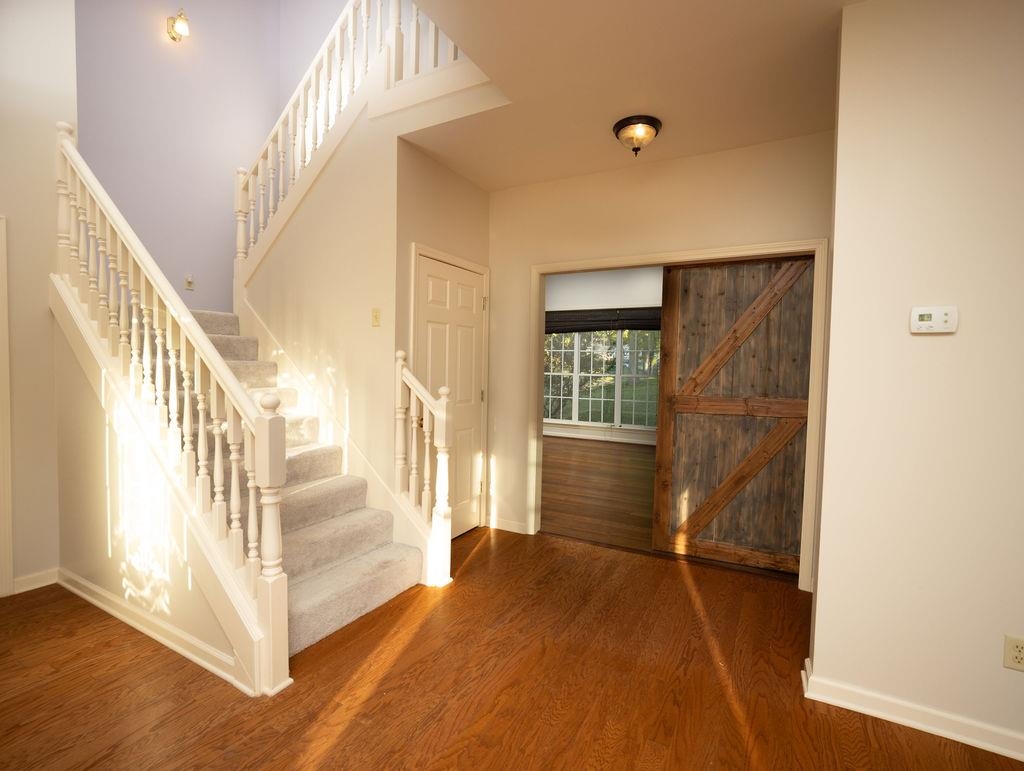 102 STROUD CIR