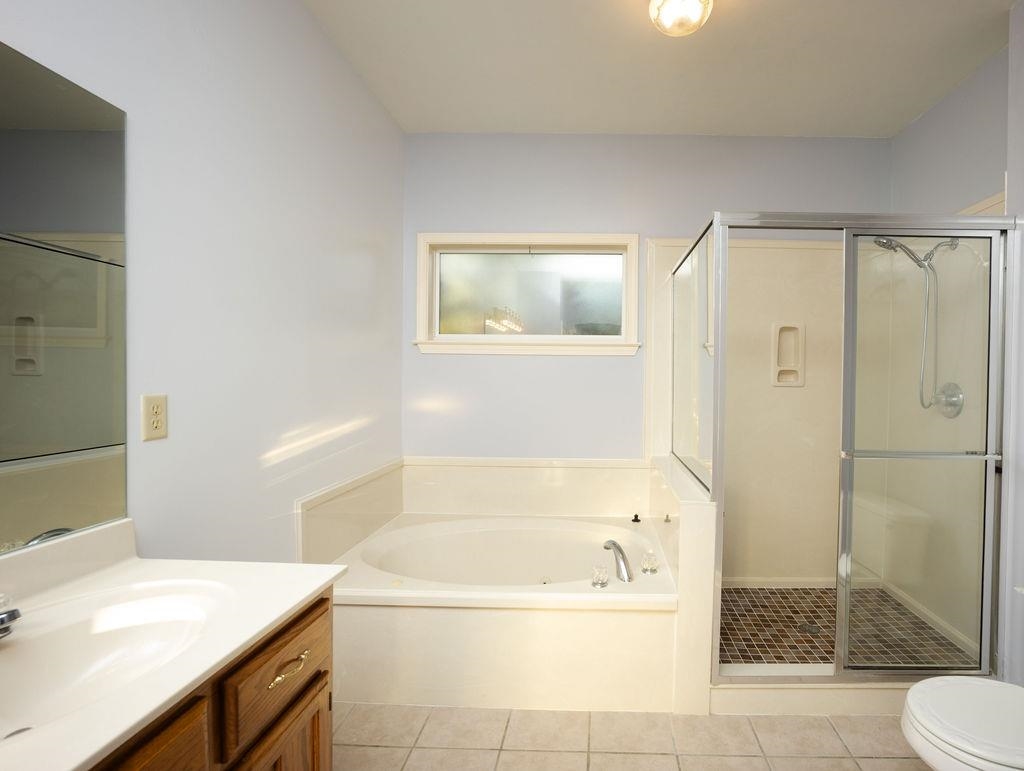102 STROUD CIR