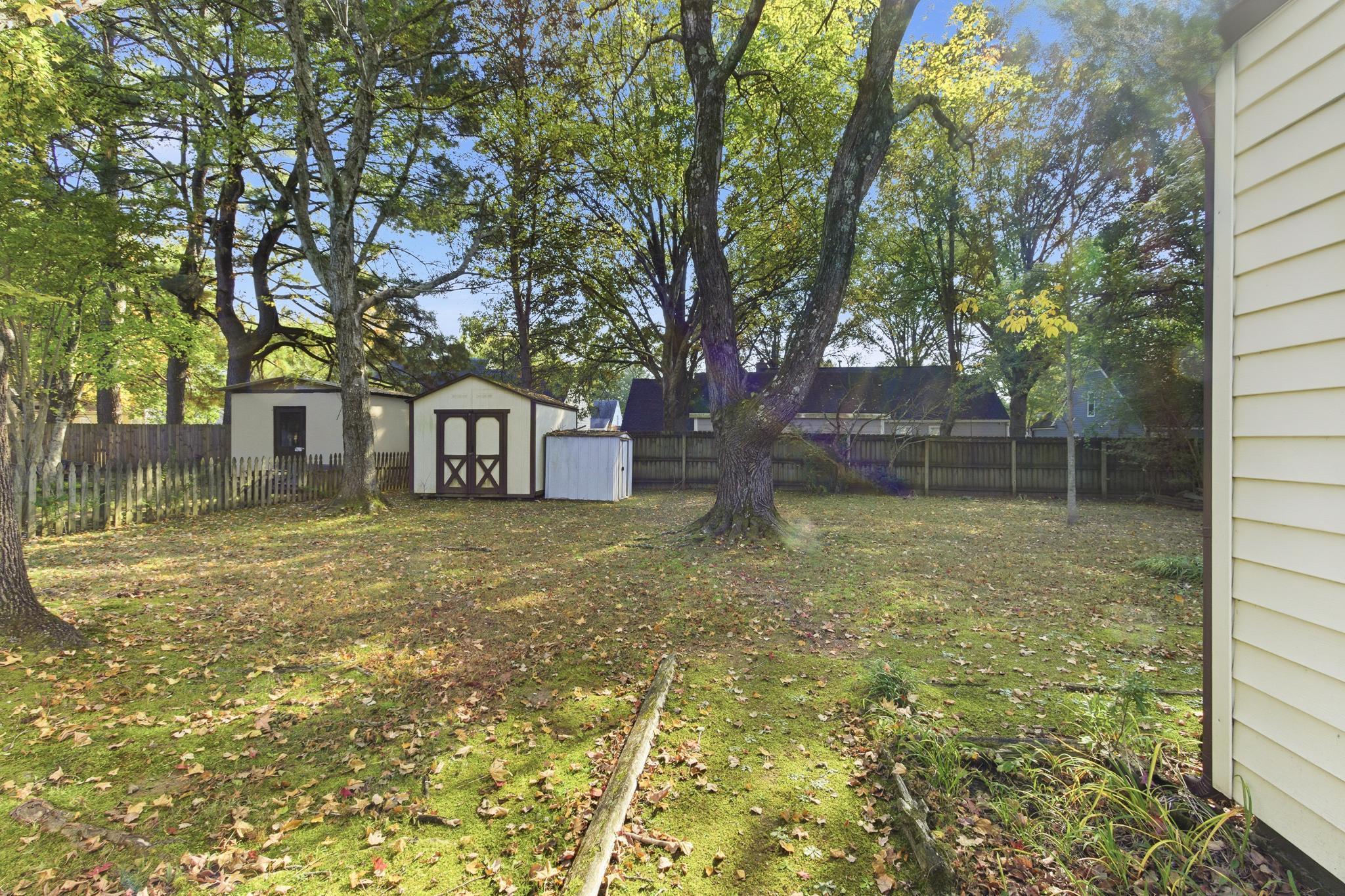 6975 ASHAWAY CV