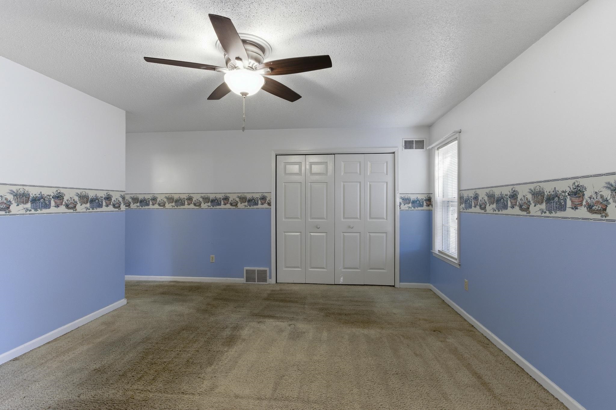 6975 ASHAWAY CV