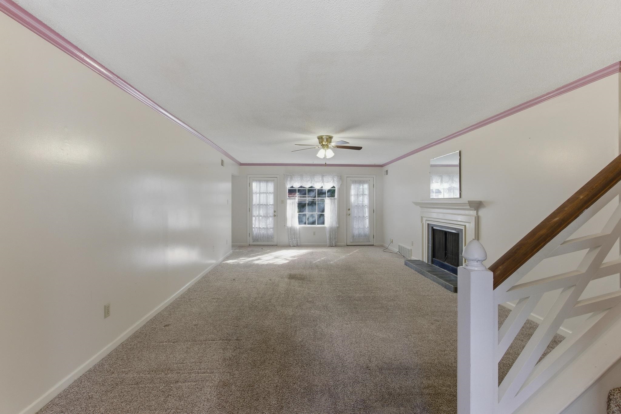 6975 ASHAWAY CV