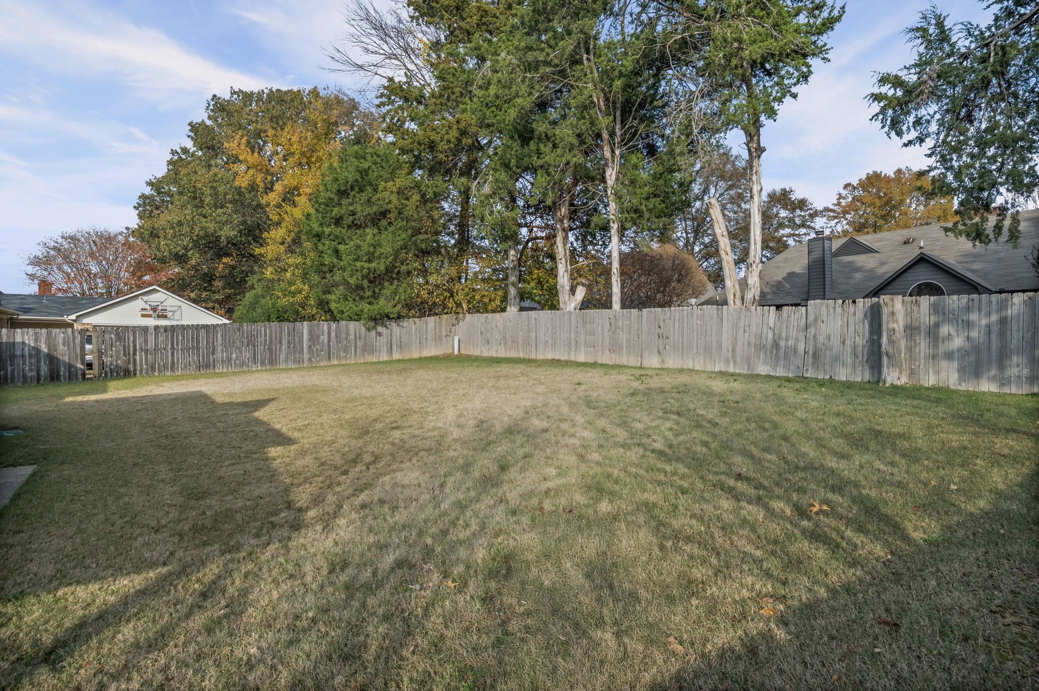 3556 EVENING LIGHT DR