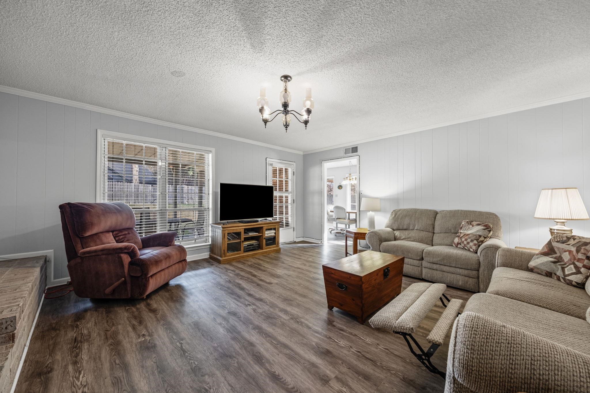 3556 EVENING LIGHT DR