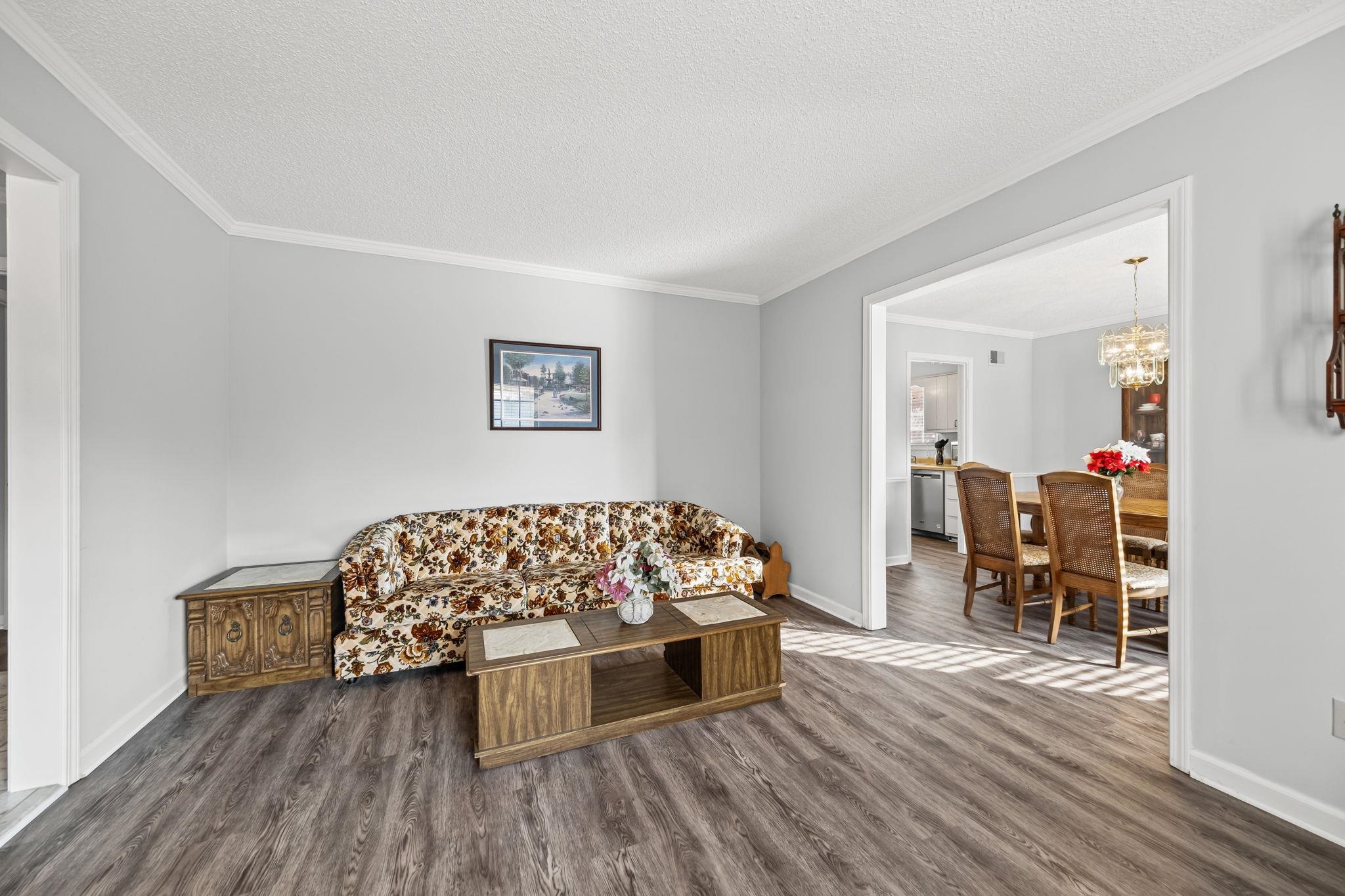 3556 EVENING LIGHT DR