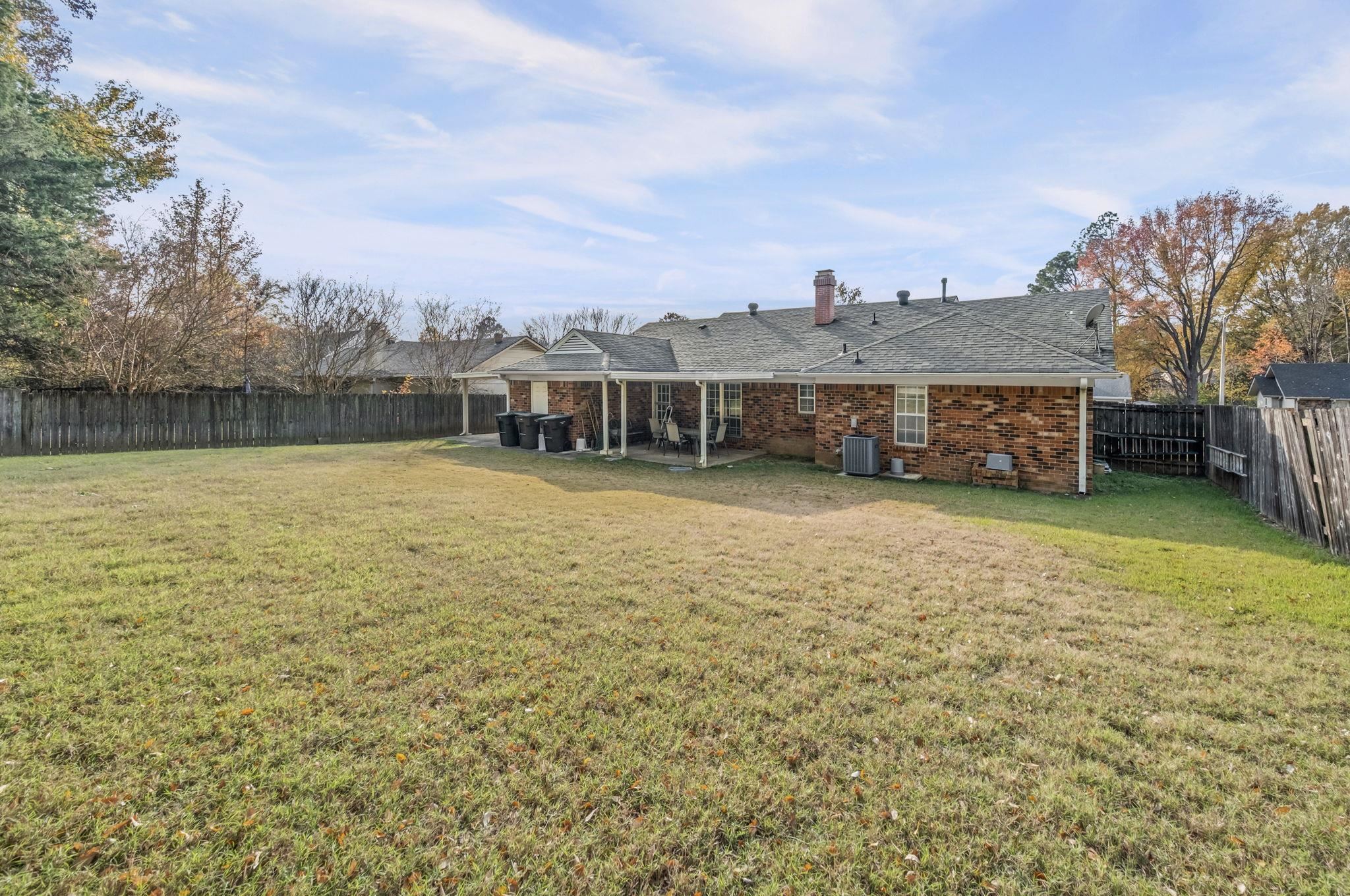 3556 EVENING LIGHT DR