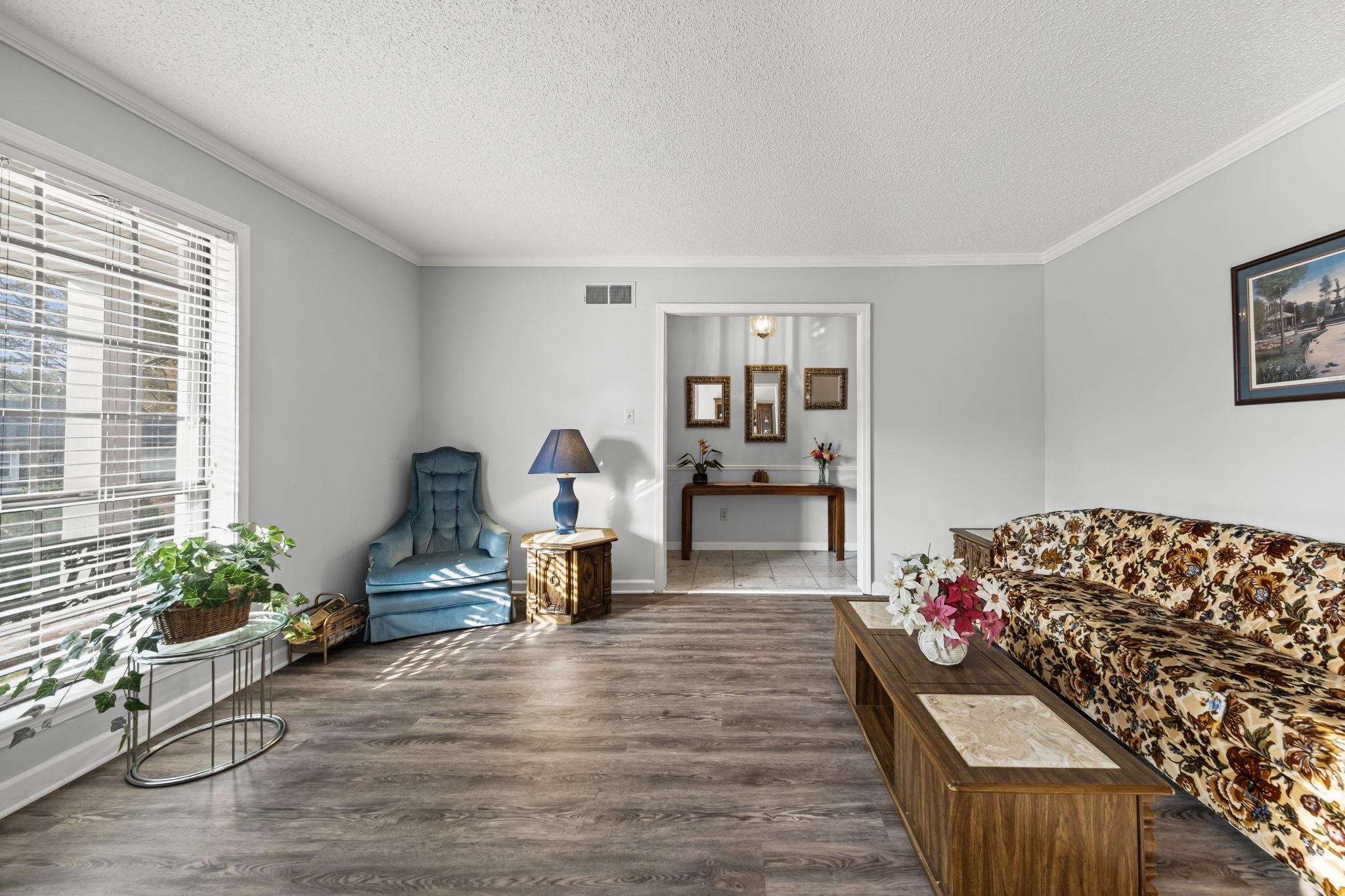 3556 EVENING LIGHT DR