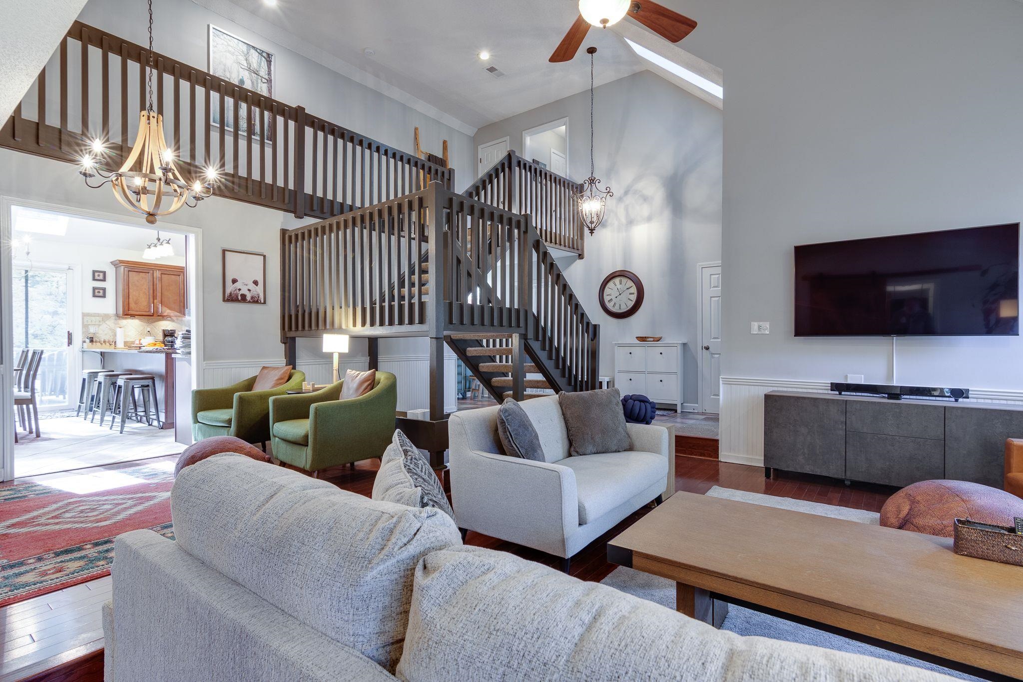 7701 OLD VILLAGE CV