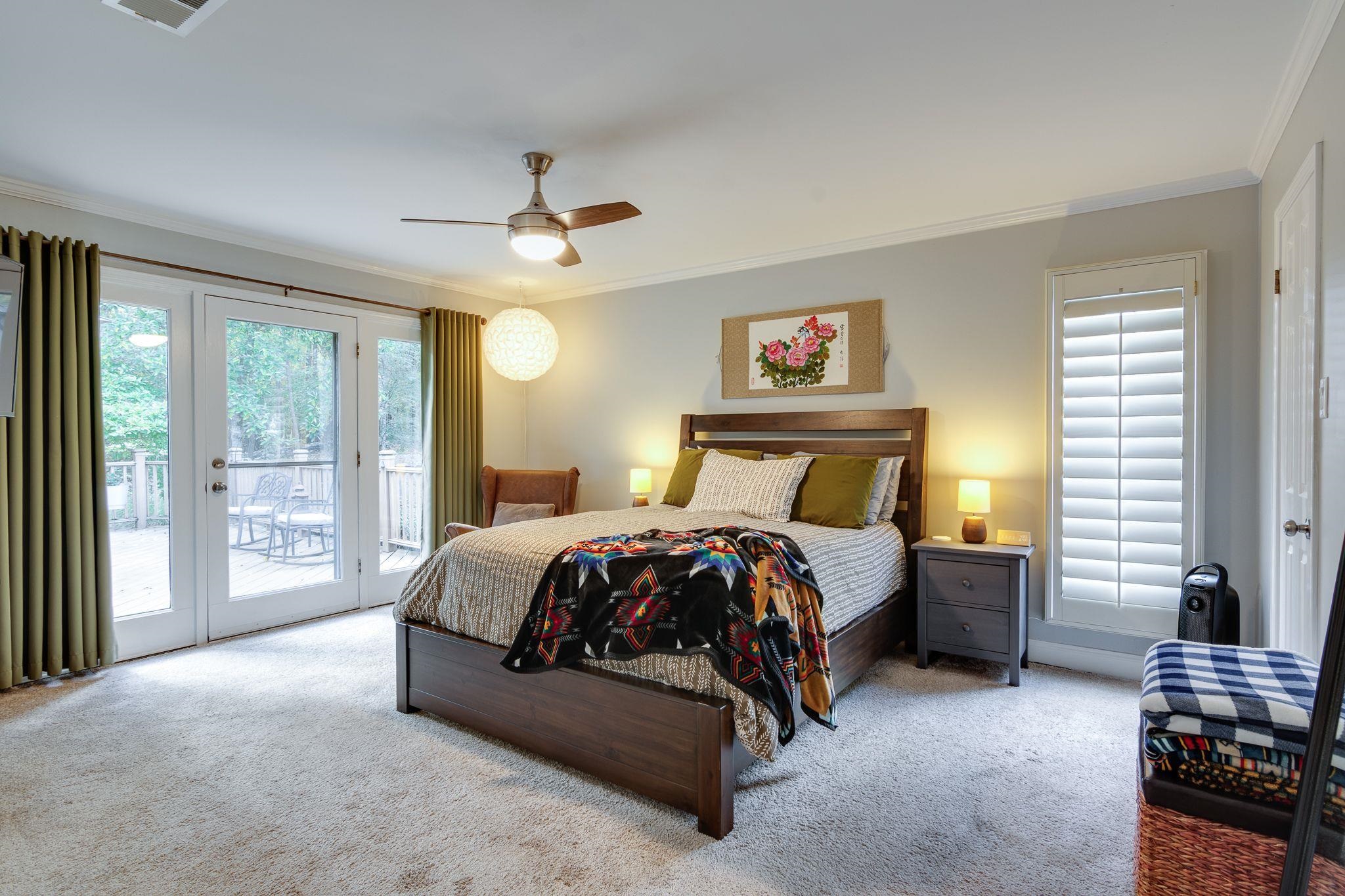7701 OLD VILLAGE CV
