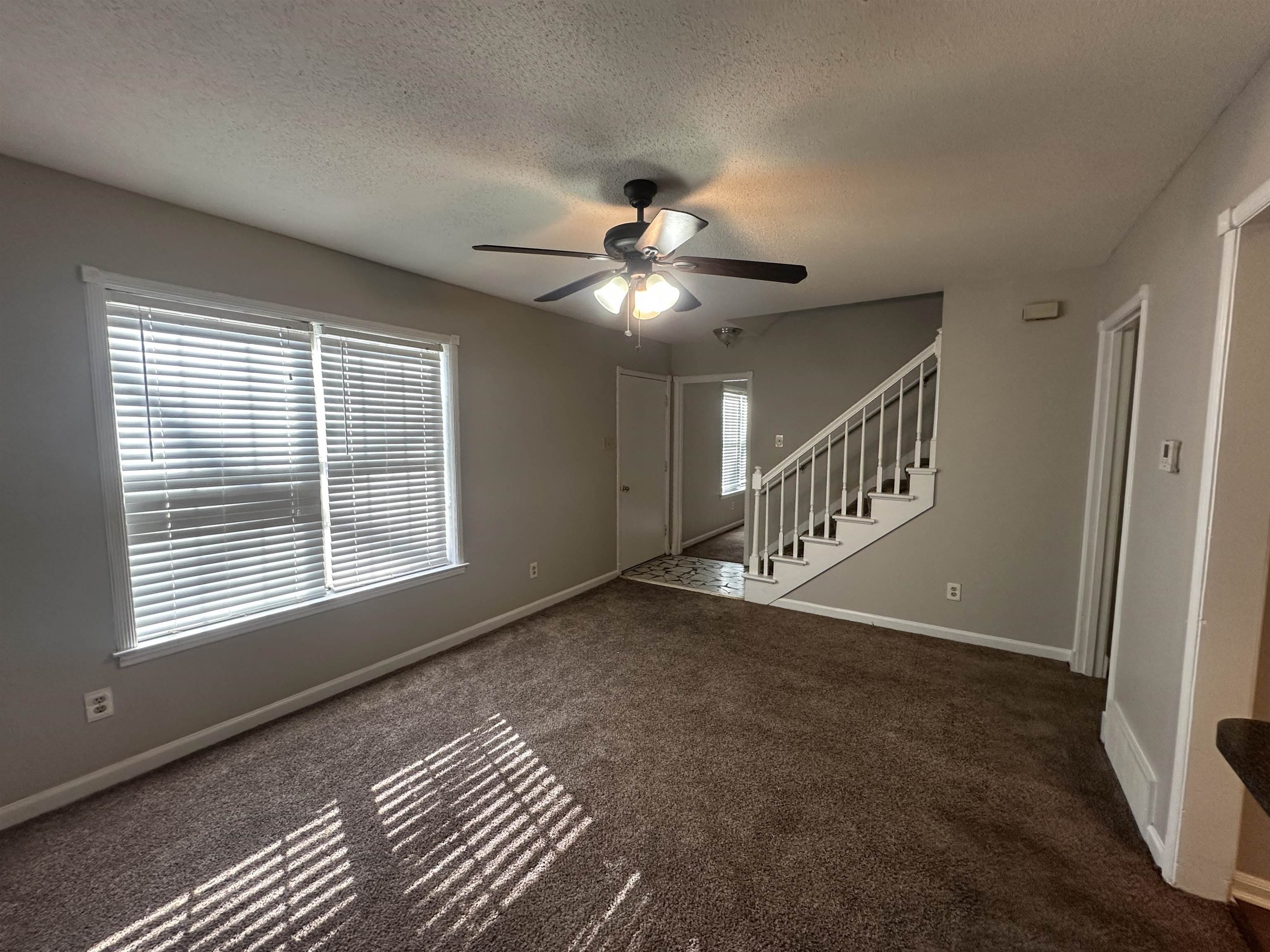2111 ROCK RIDGE RD