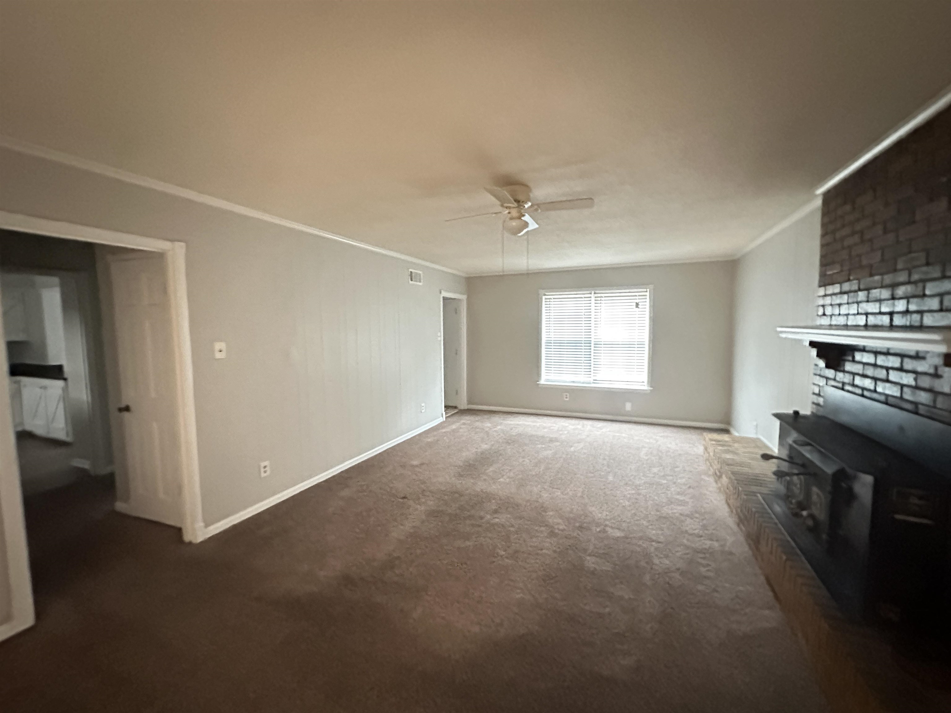 2111 ROCK RIDGE RD
