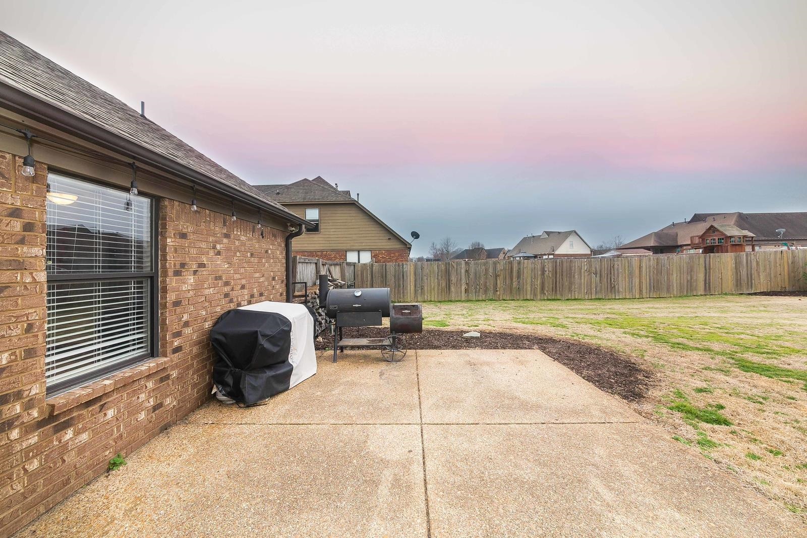 6371 MILTON WILSON BLVD