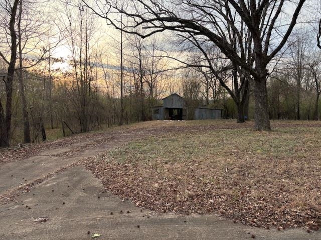 377 N HOUSTON LEVEE RD