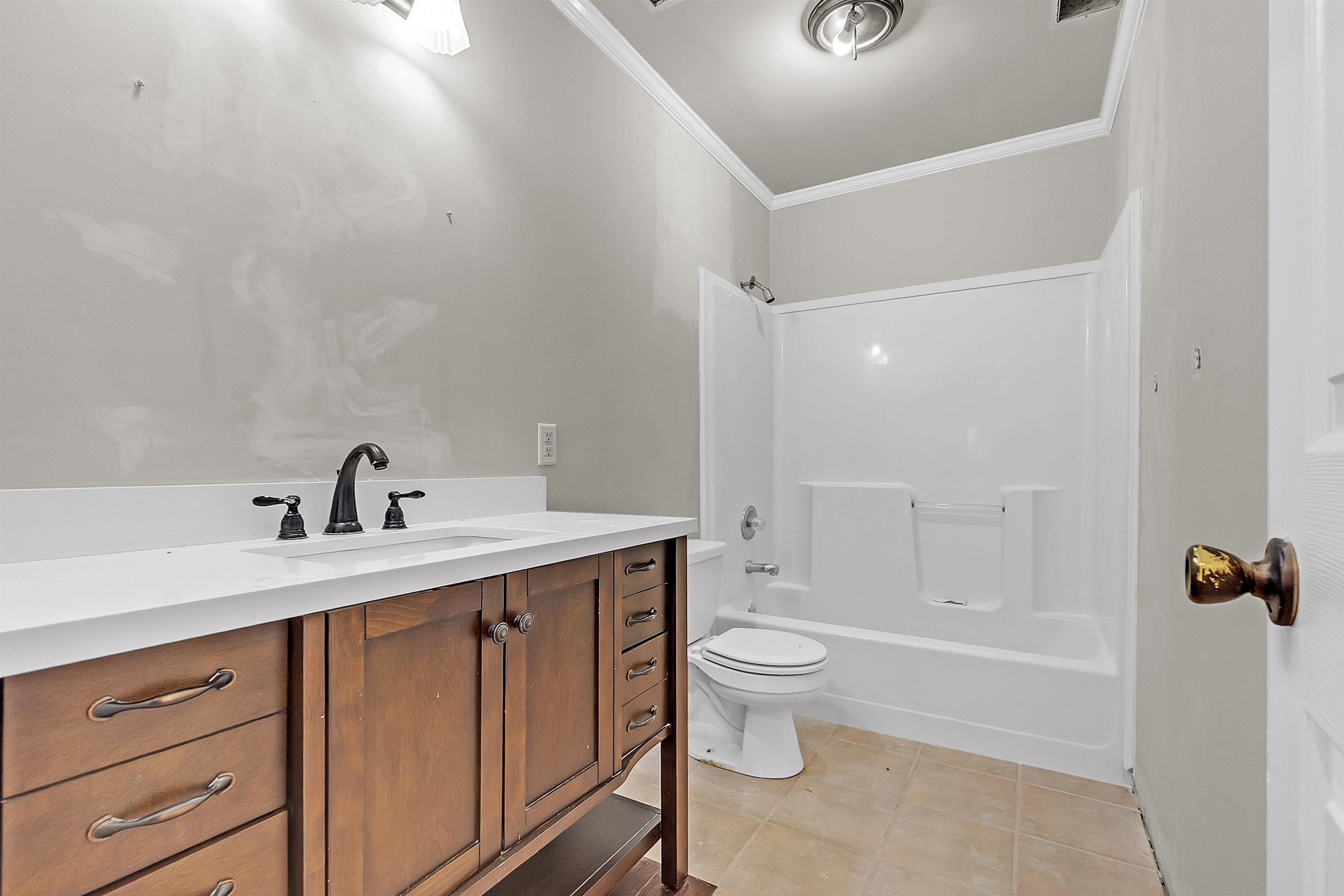 12420 FOX LAIR DR