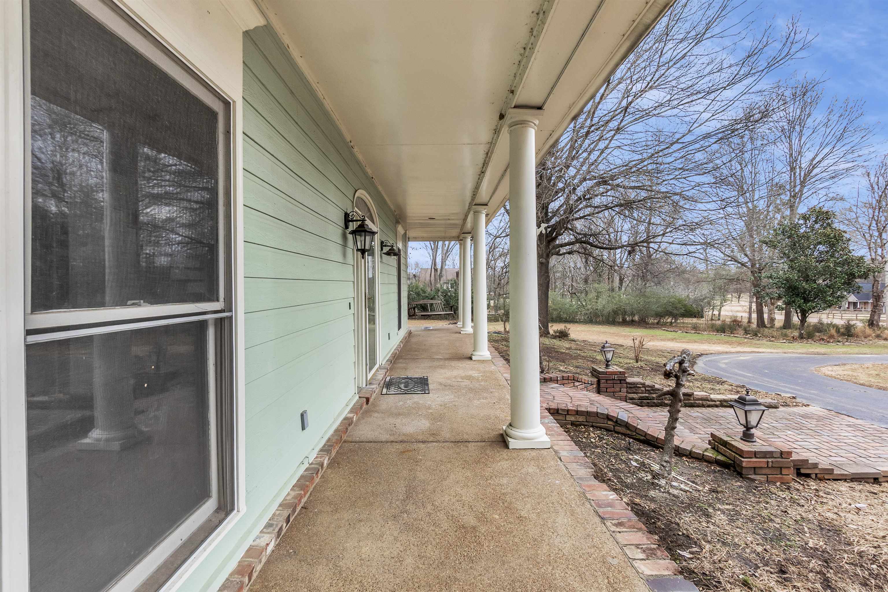 12420 FOX LAIR DR