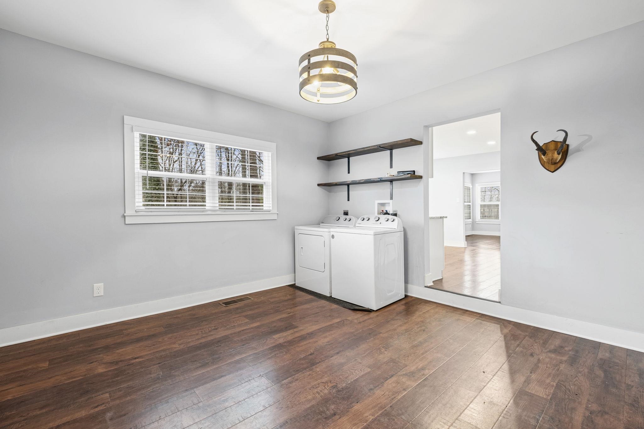 8583 KERRVILLE-ROSEMARK RD E