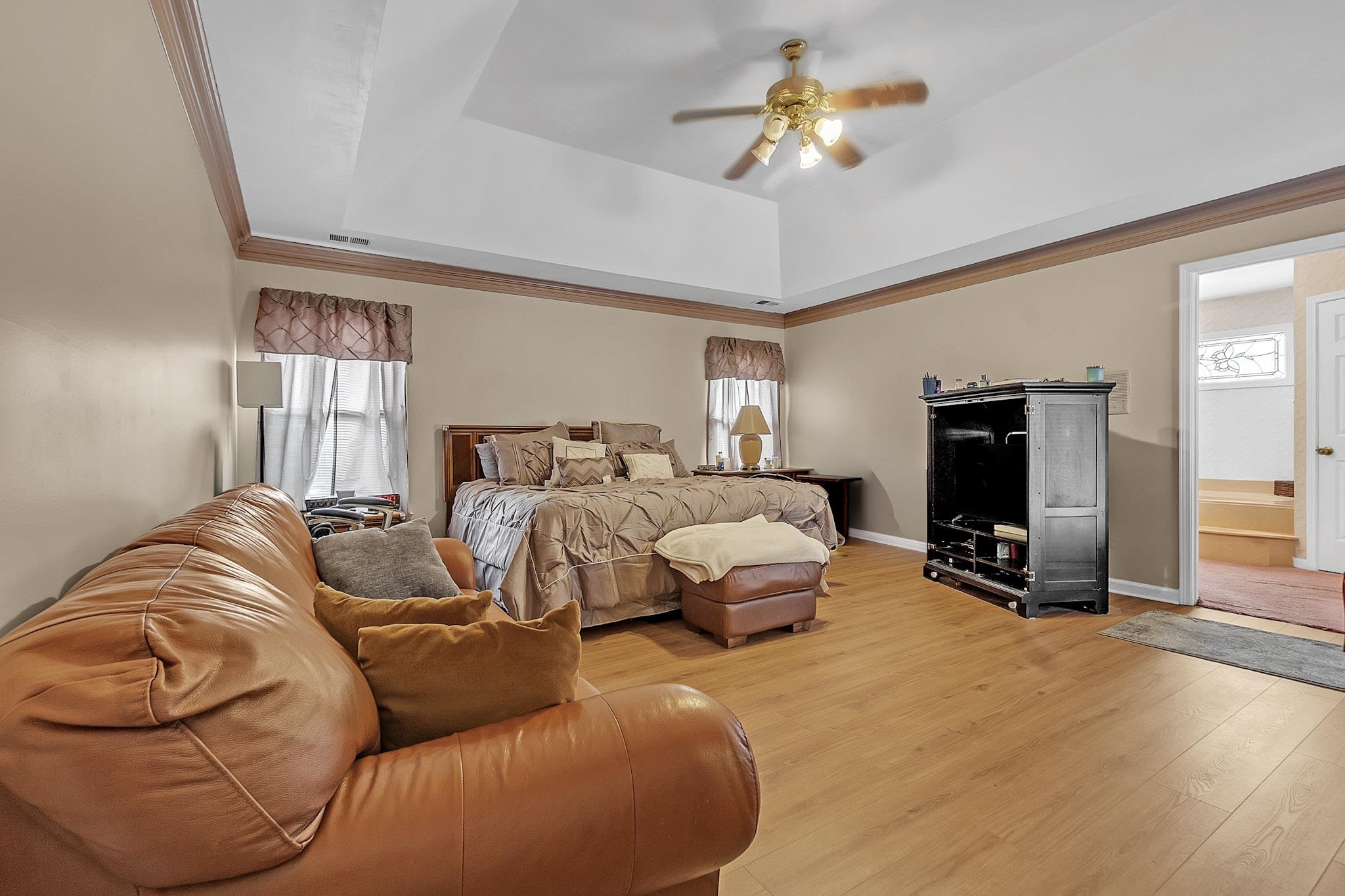 3247 PATRICIA ELLEN DR