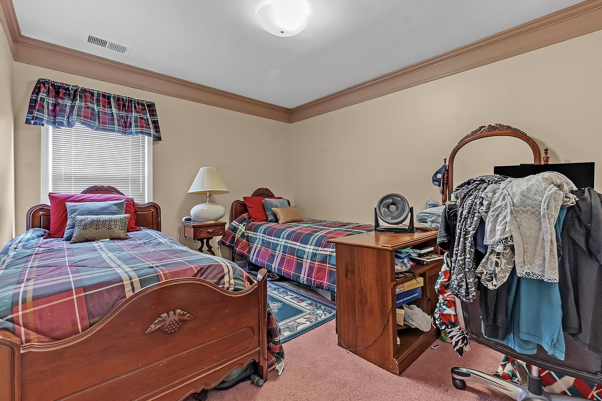 3247 PATRICIA ELLEN DR