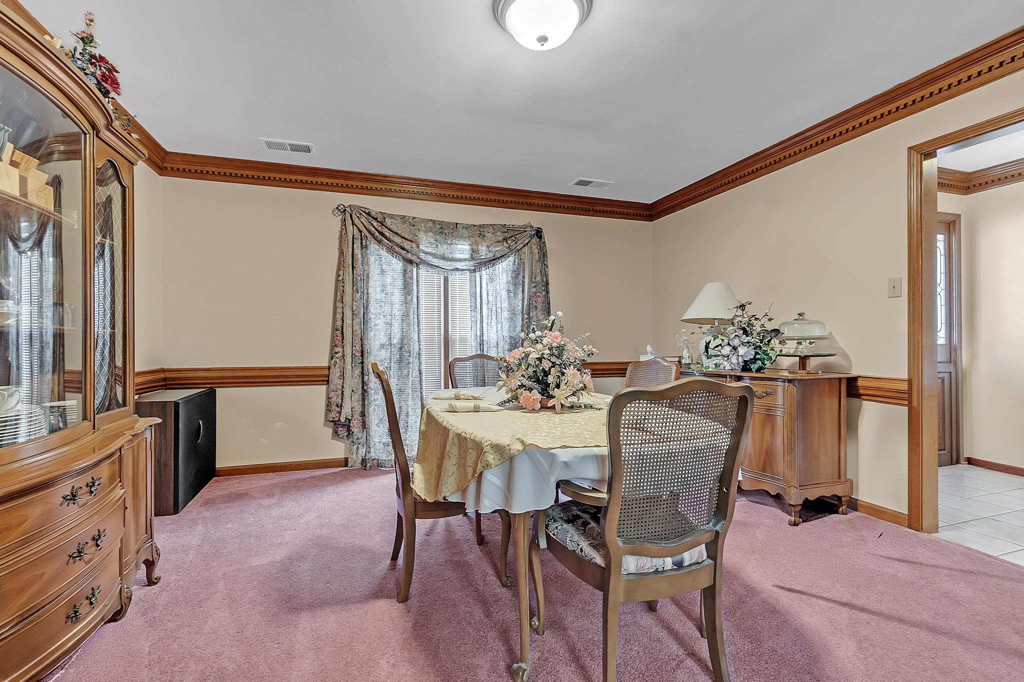 3247 PATRICIA ELLEN DR