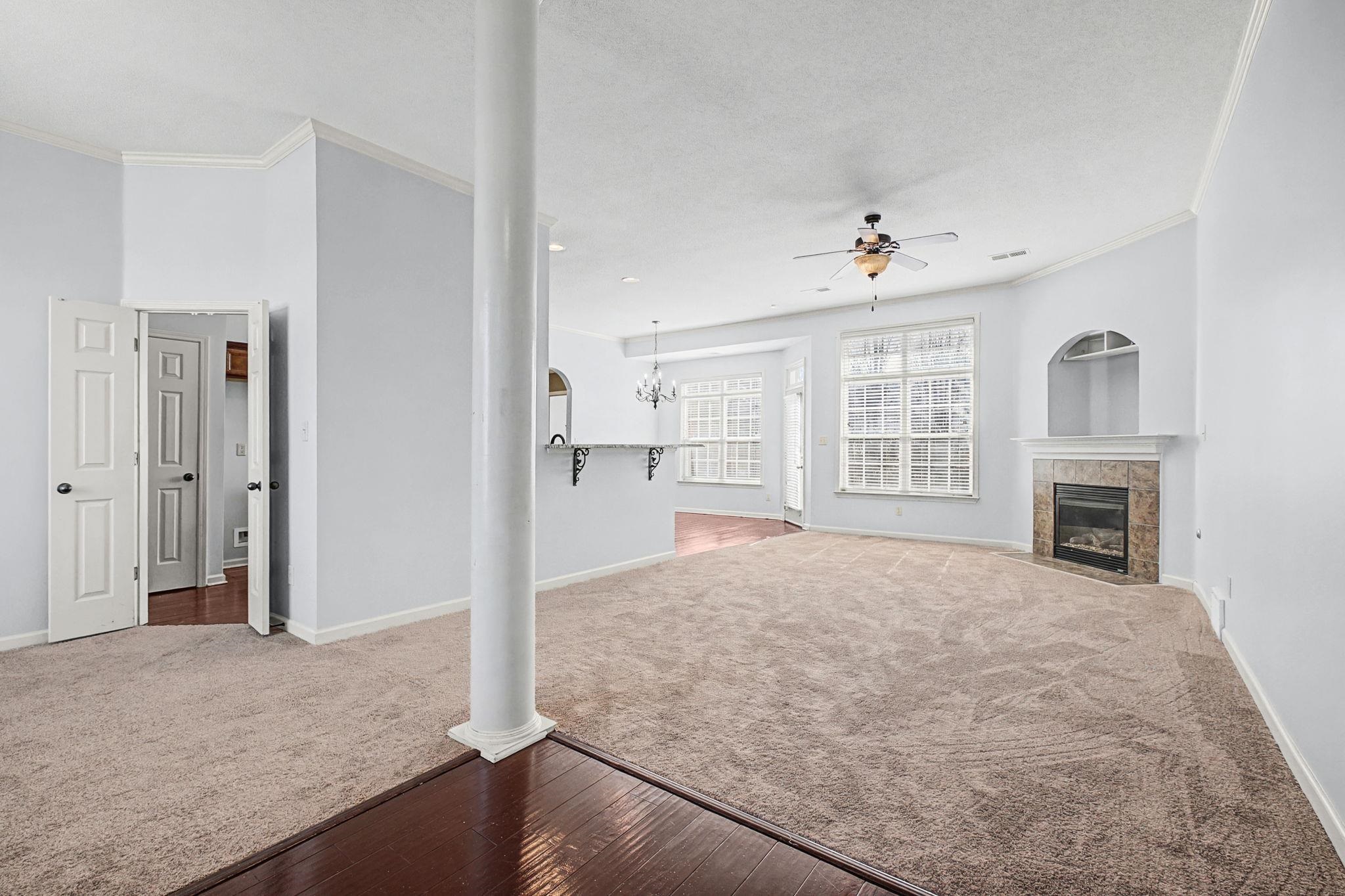 11205 CARSTON CV