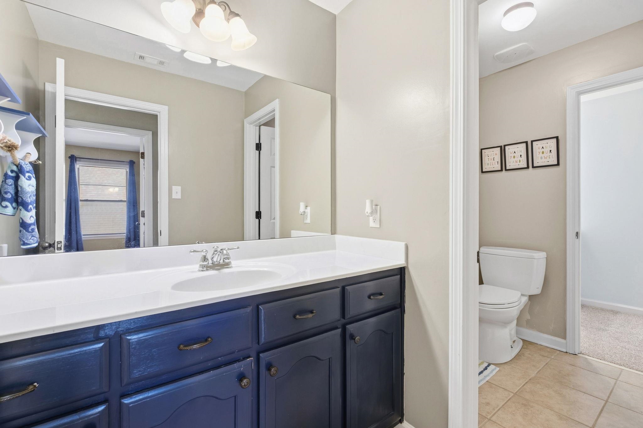 8215 HUNTERS MEADOW LN