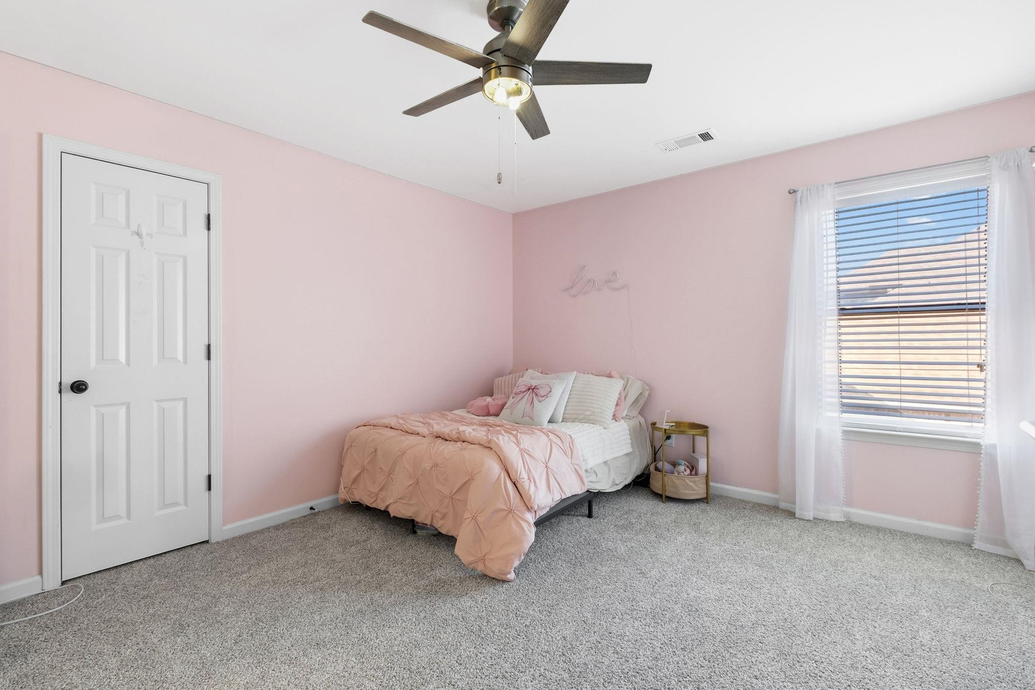 8215 HUNTERS MEADOW LN