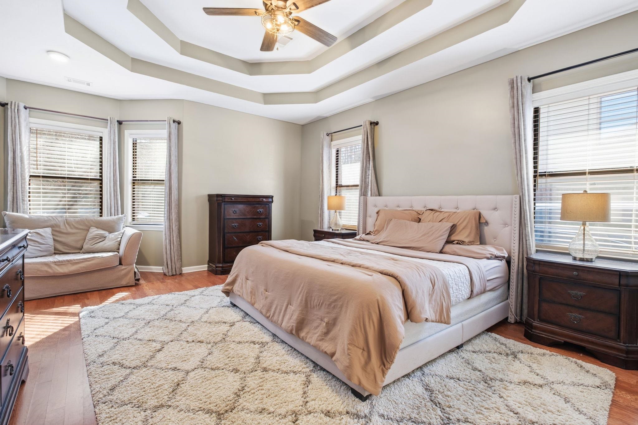 8215 HUNTERS MEADOW LN