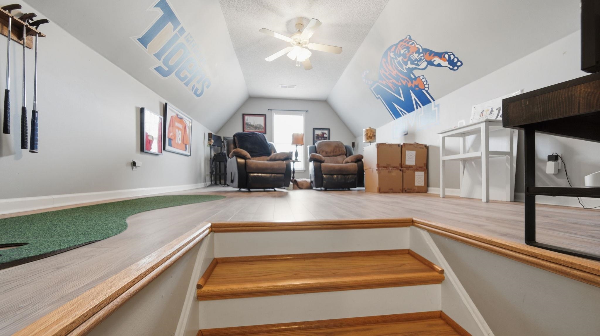 37 KILKENNY DR