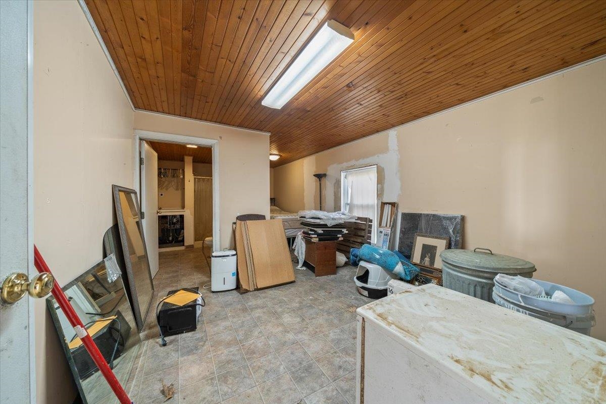 8703 ROSEMARK RD
