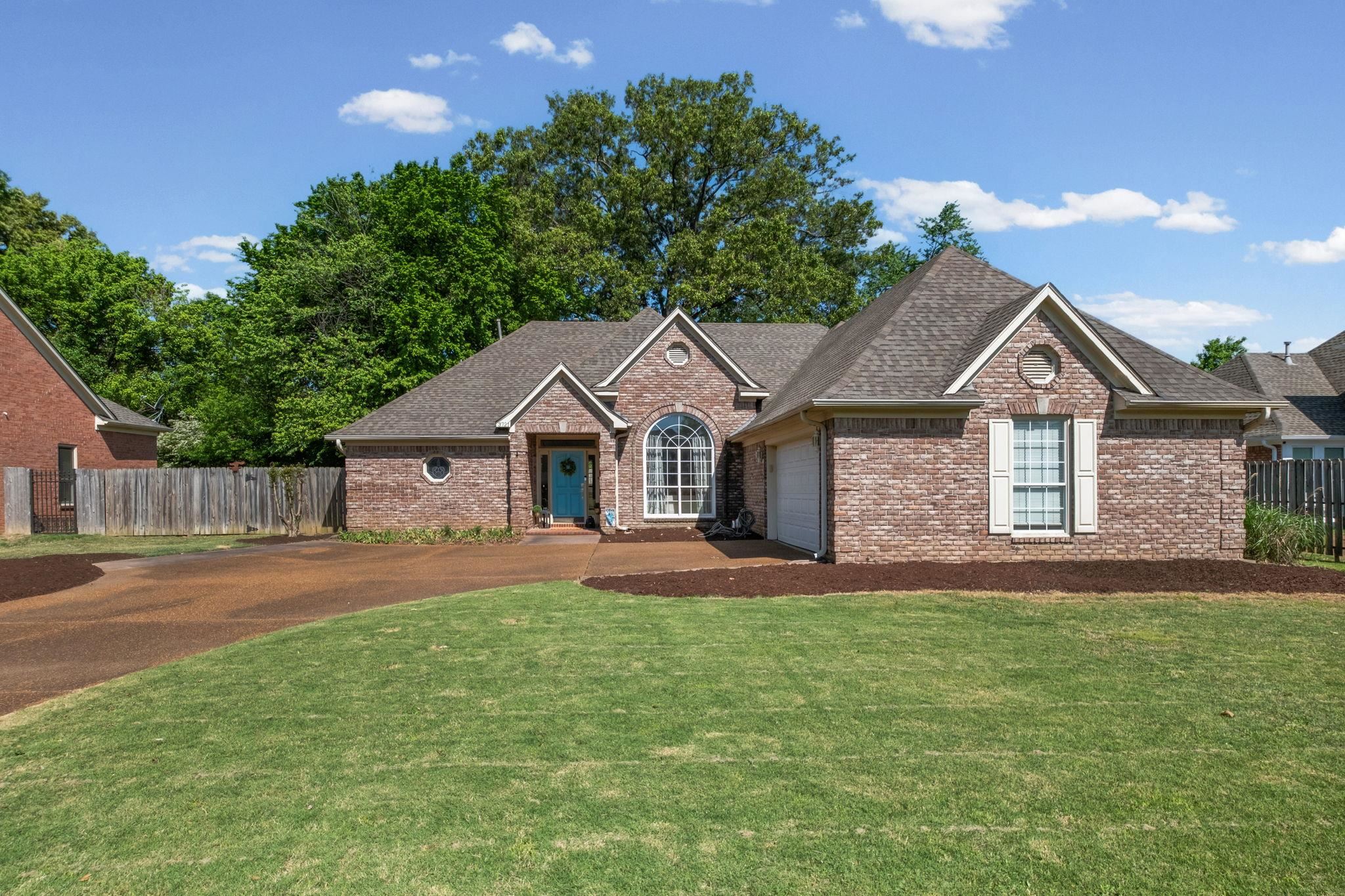 3721 APPLING LAKE DR
