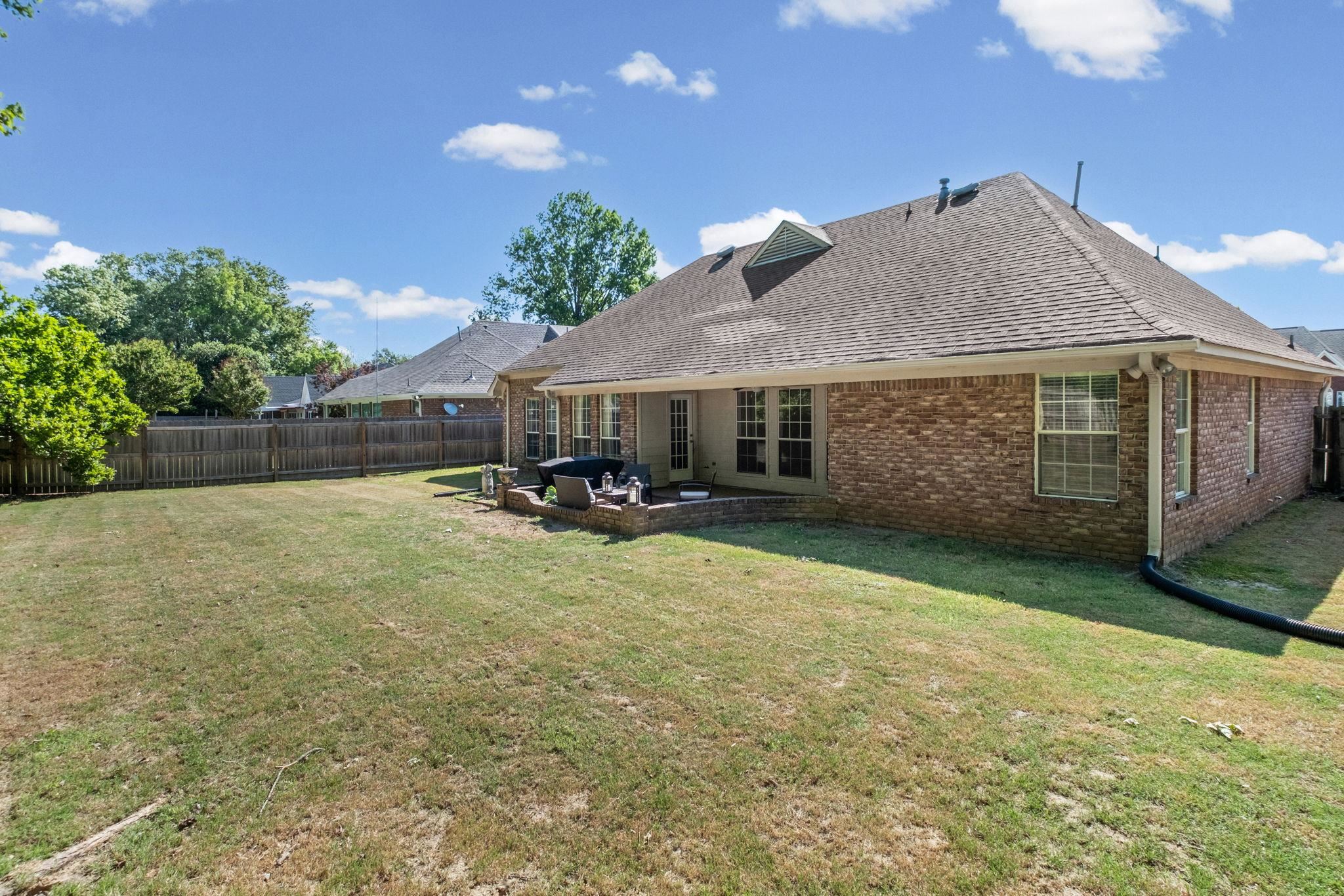 3721 APPLING LAKE DR
