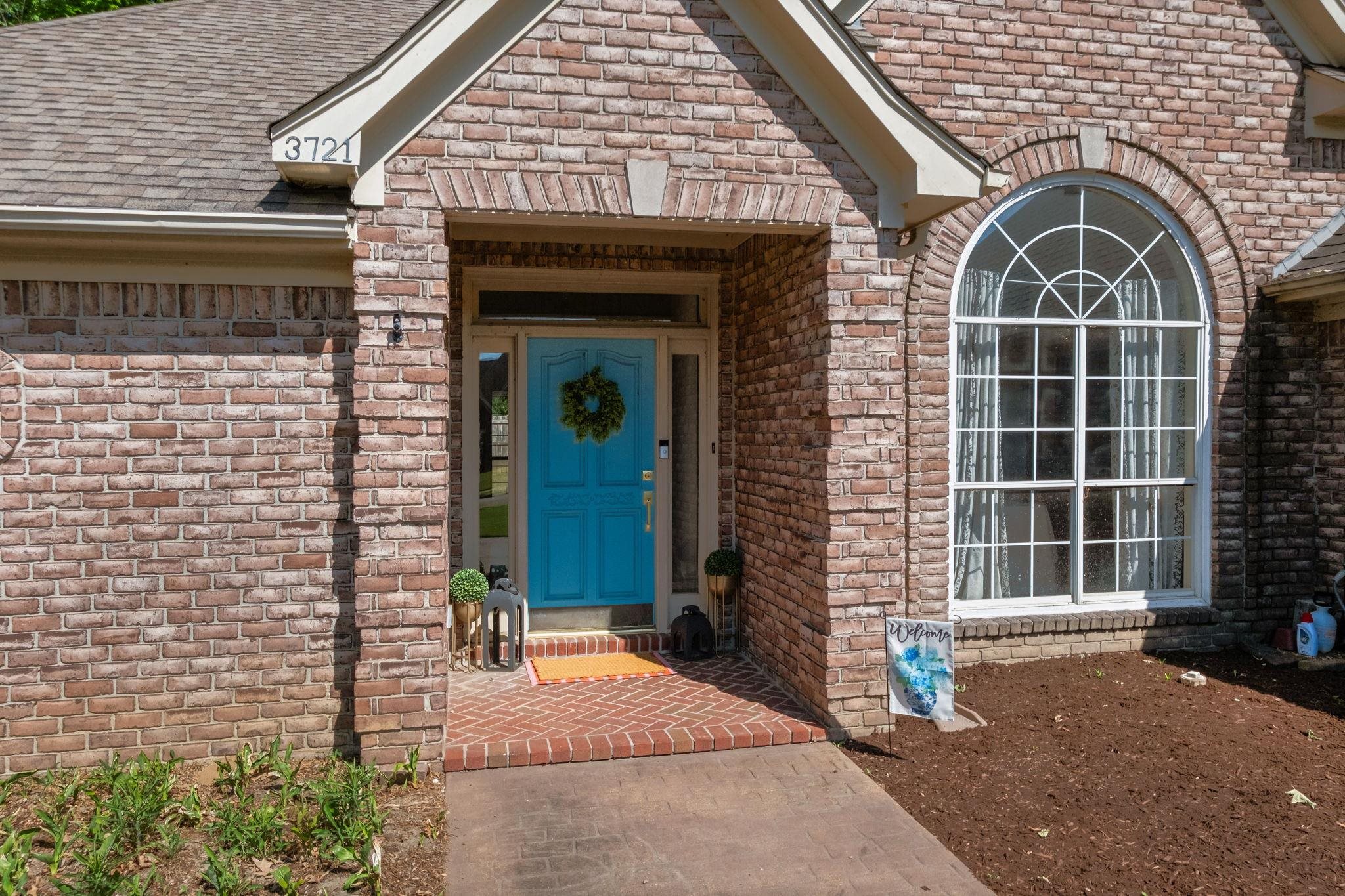 3721 APPLING LAKE DR