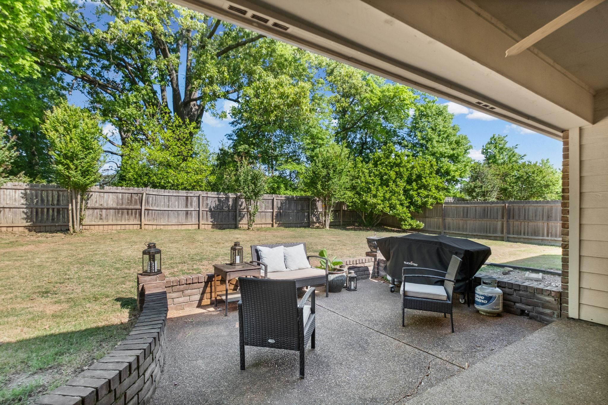 3721 APPLING LAKE DR