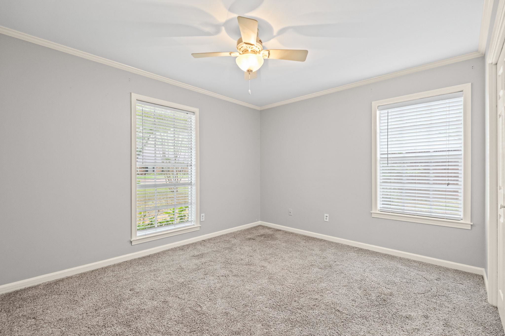 2543 BIRCHTREE DR