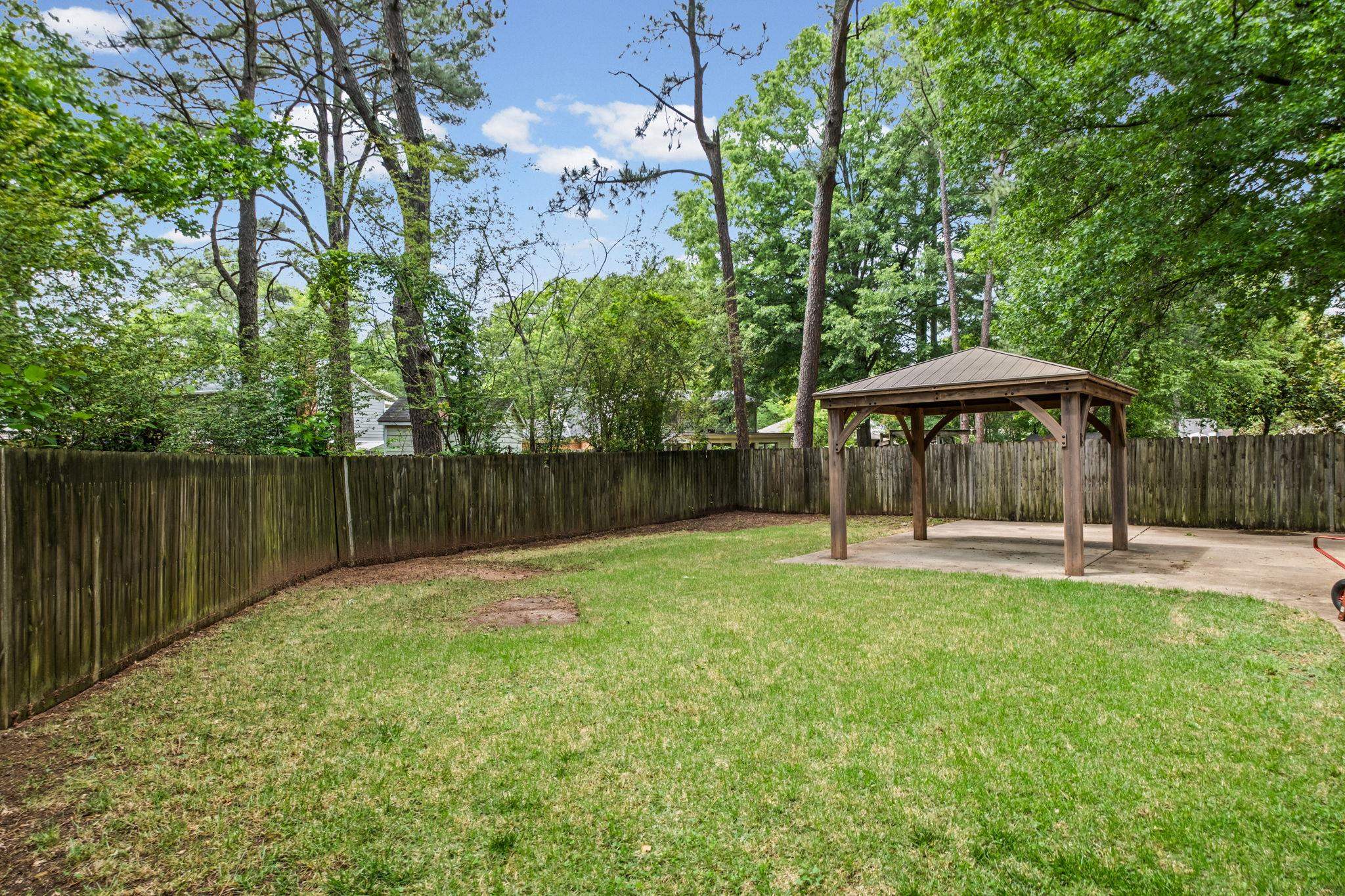 2543 BIRCHTREE DR