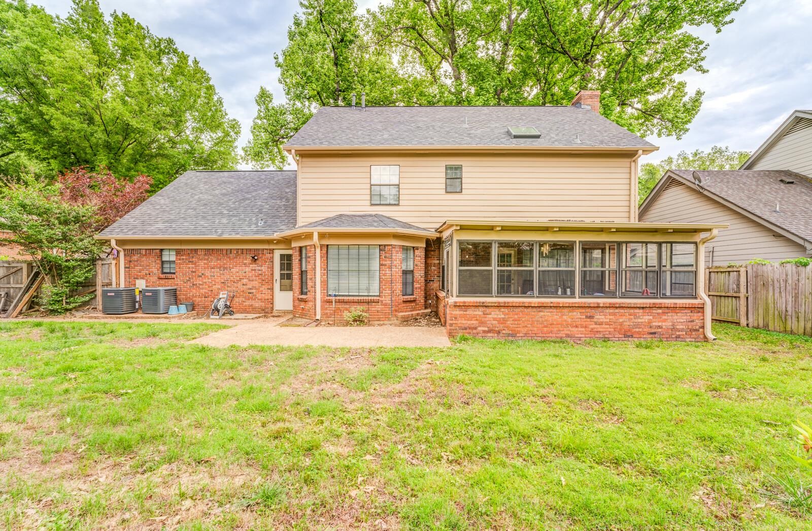 3769 OAK FOREST DR