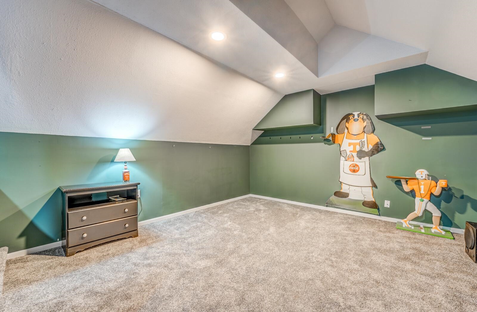 3769 OAK FOREST DR