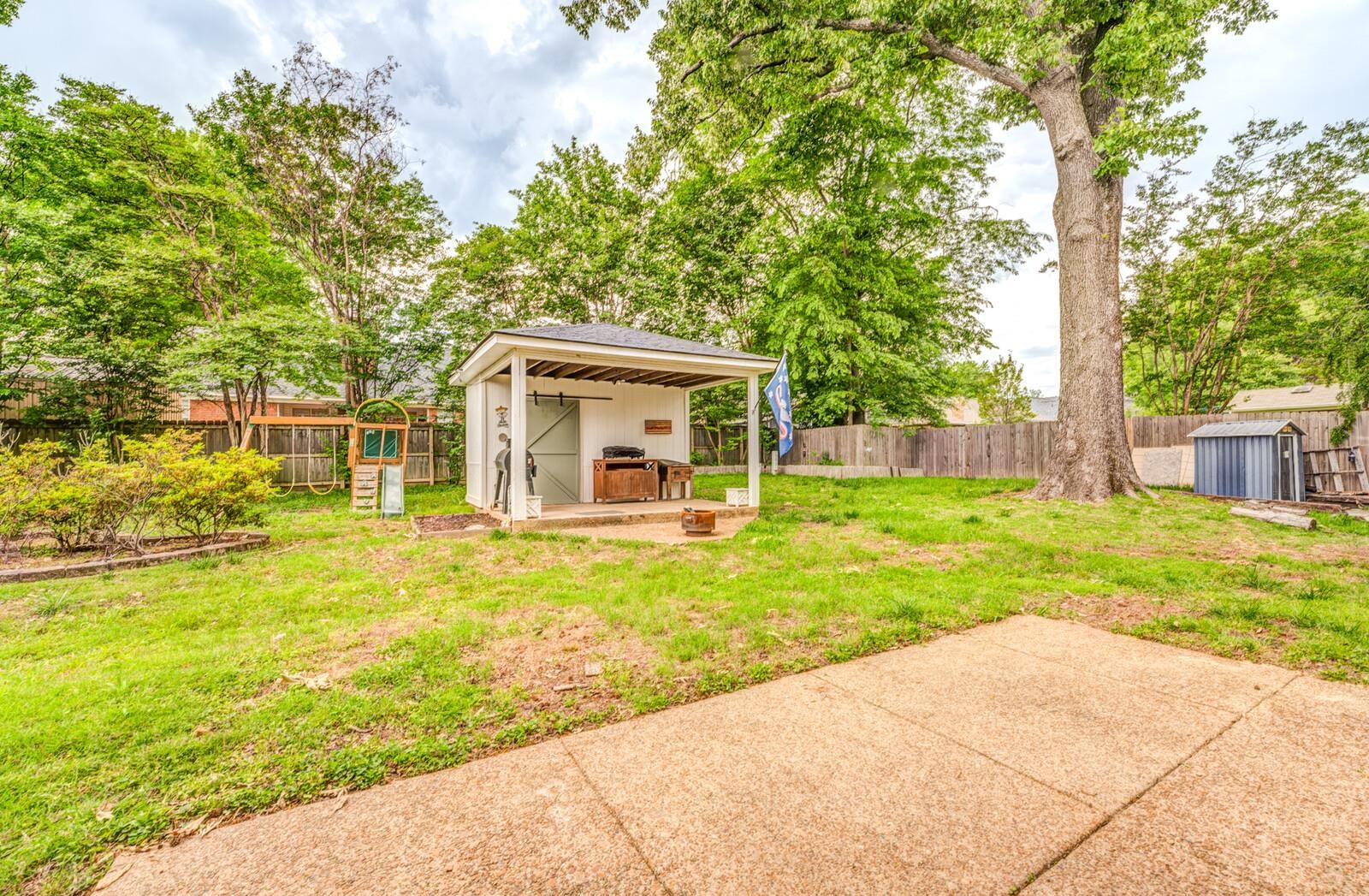 3769 OAK FOREST DR
