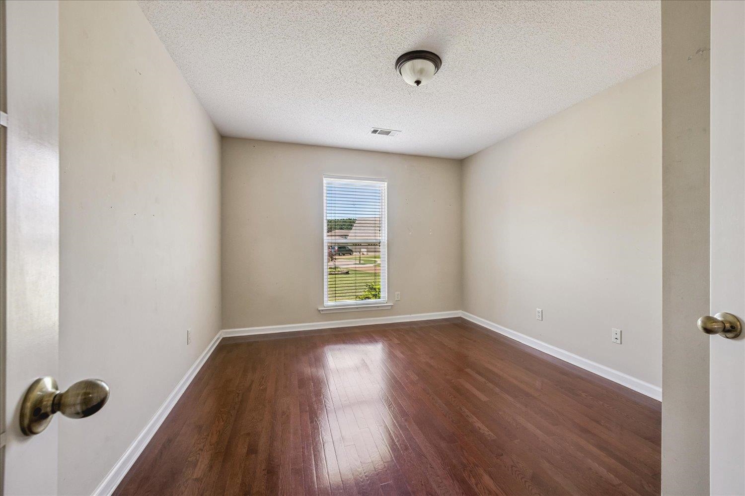 5097 CREST CV