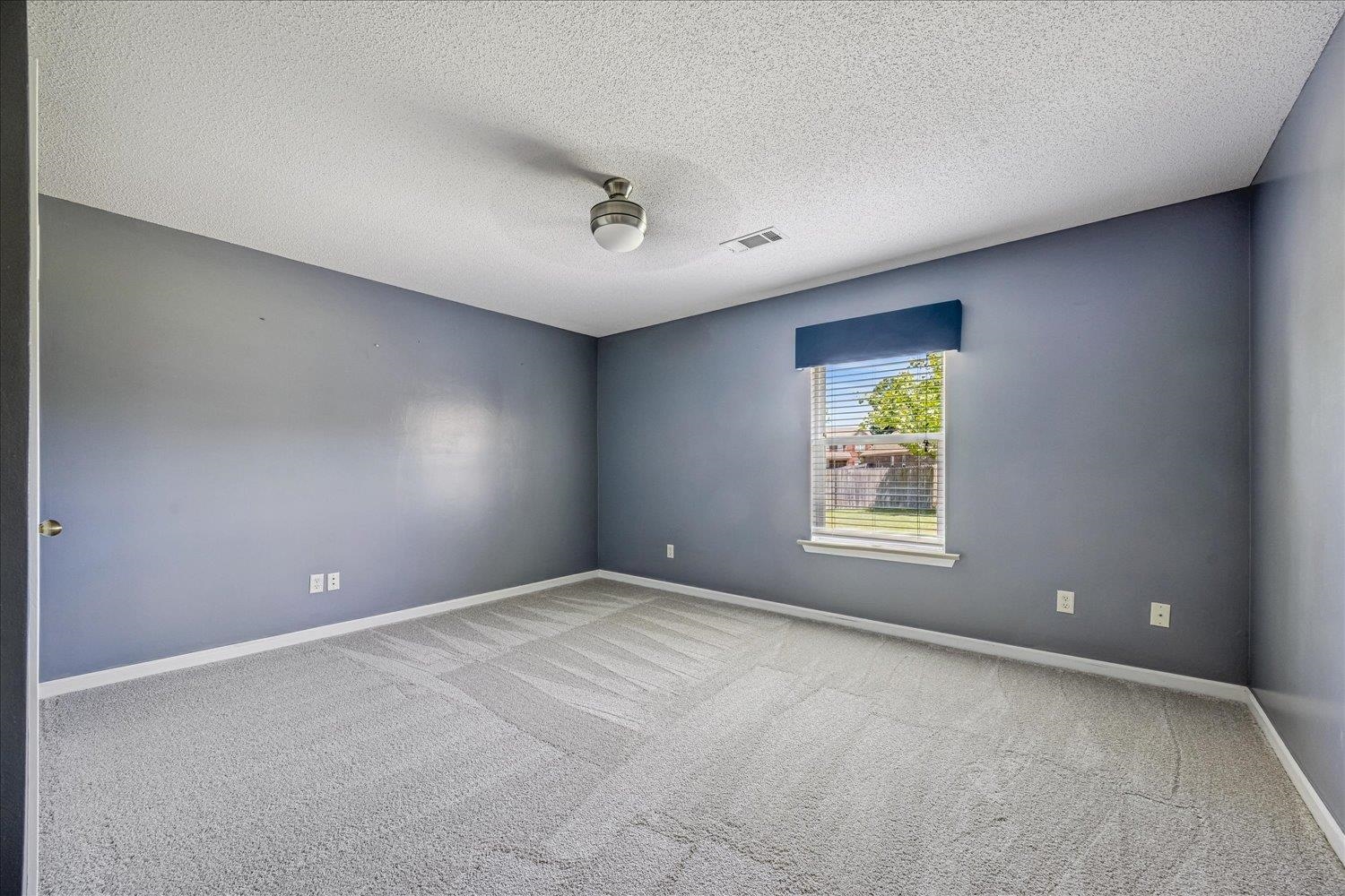 5097 CREST CV