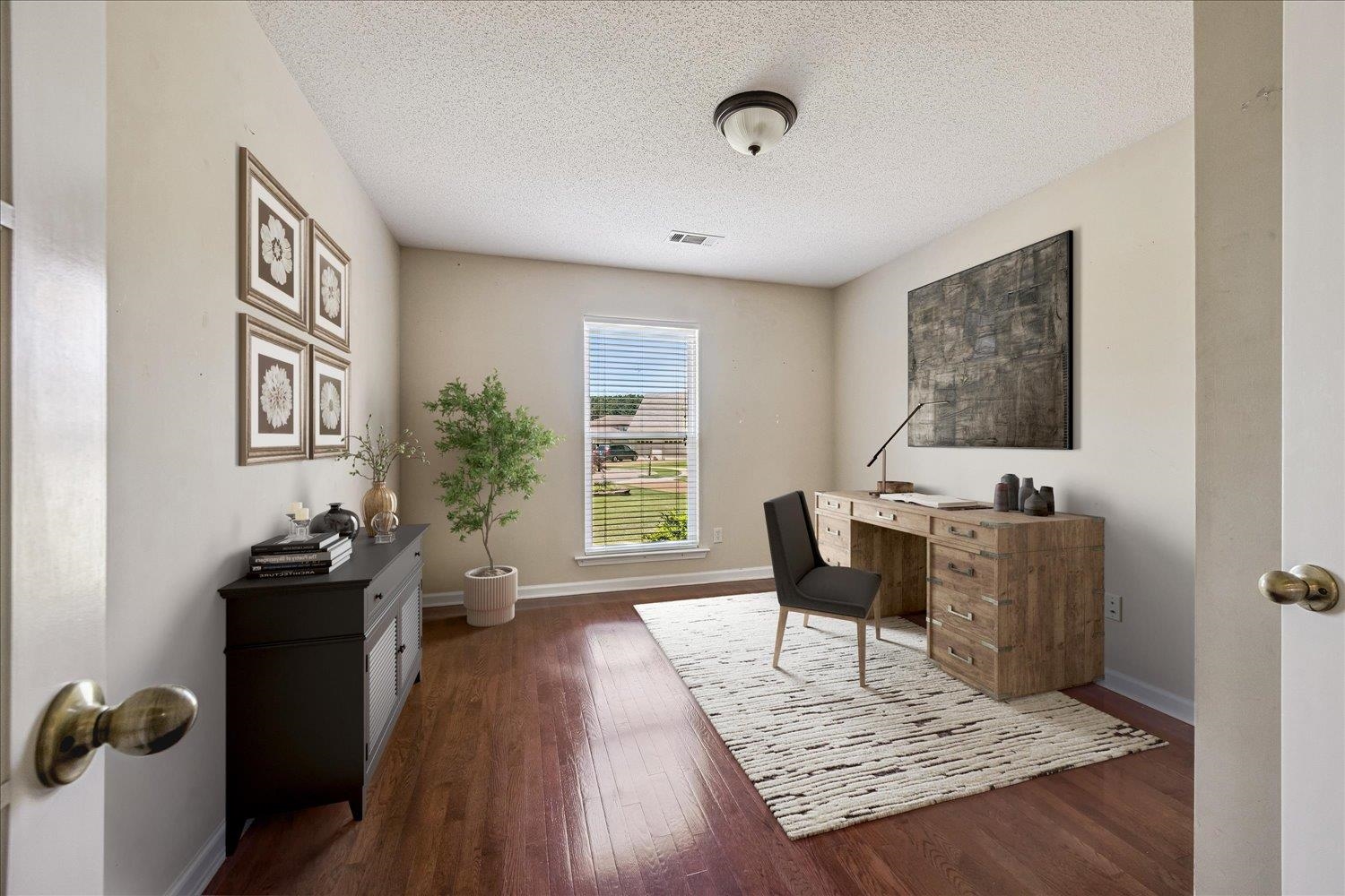5097 CREST CV