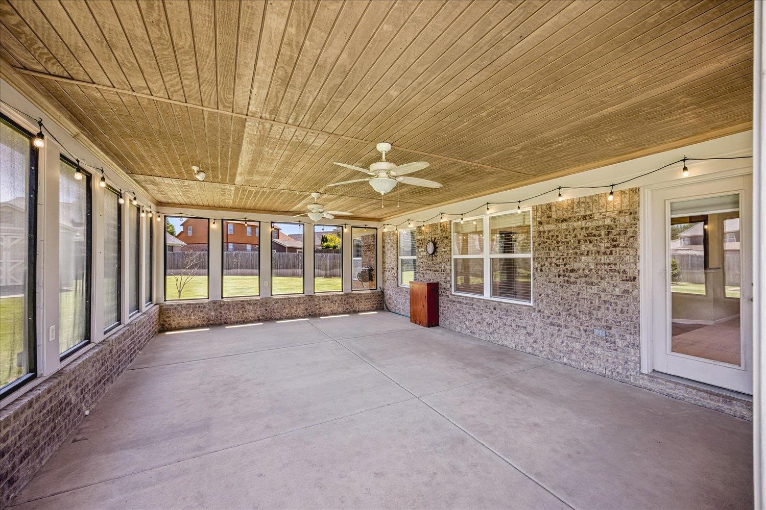 5097 CREST CV