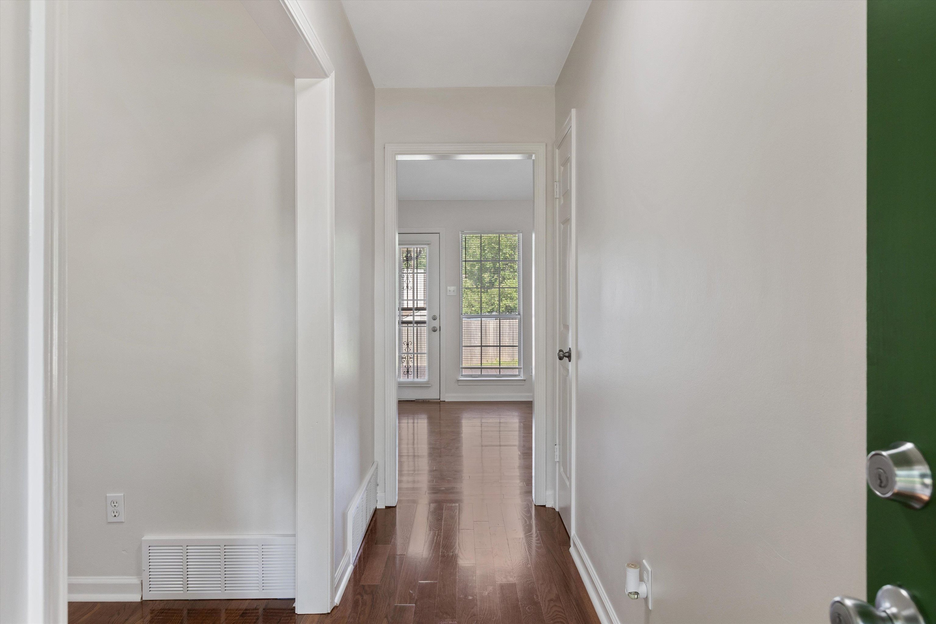 6025 CLOVERLAND CV